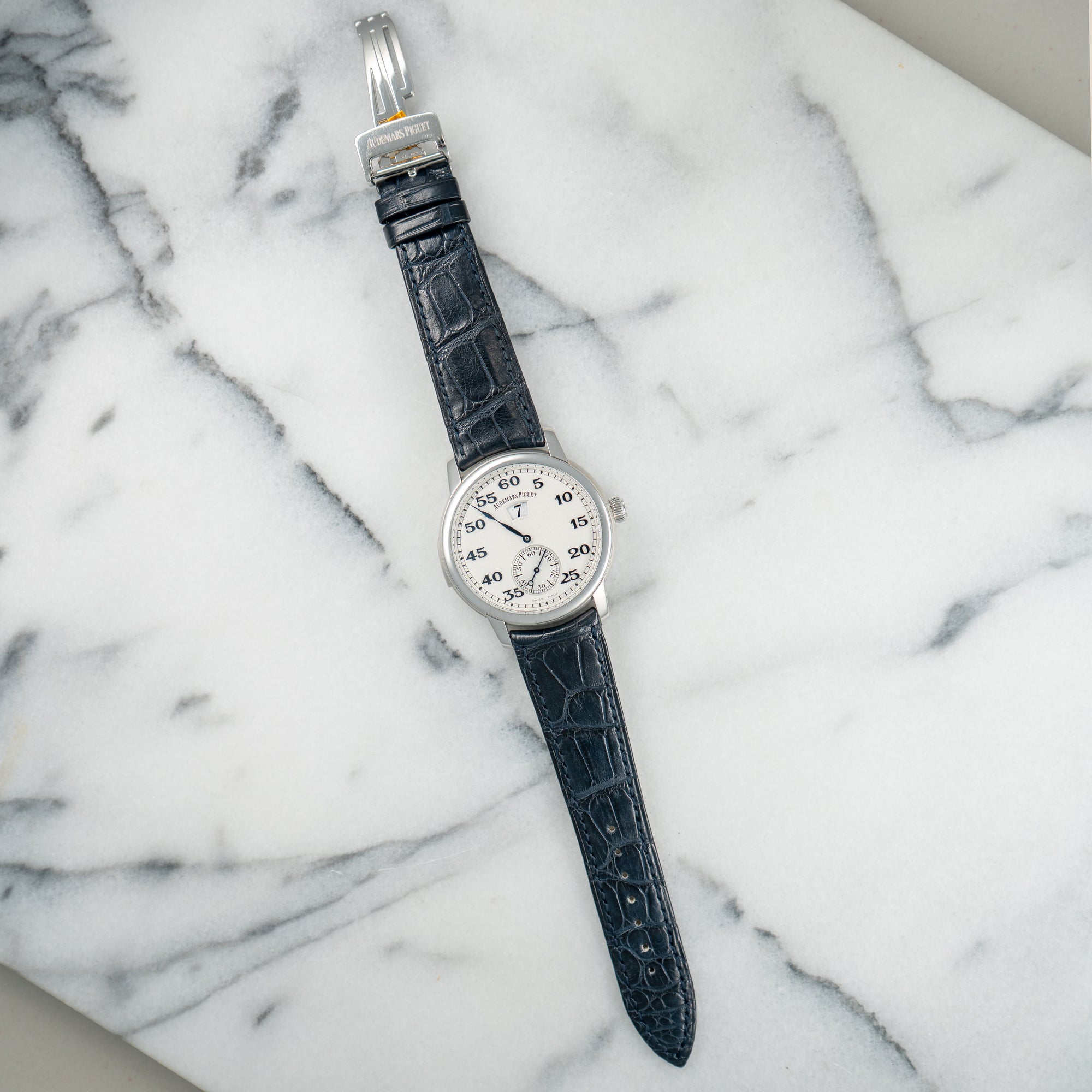 Audemars Piguet Platinum Jump Hour Minute Repeater Ref. 26151 (New Arrival)