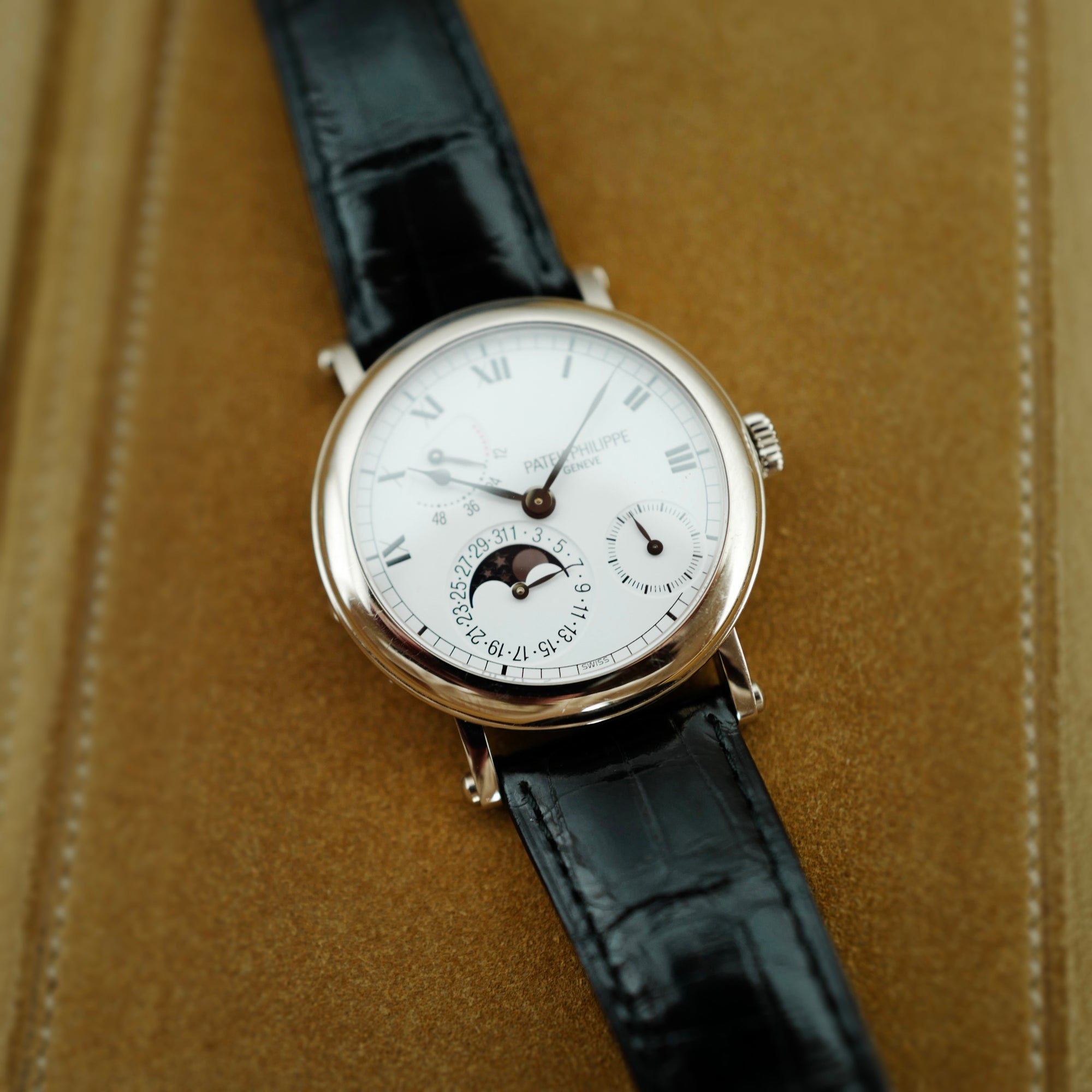 Patek Philippe White Gold Annual Calendar 5054G (New Arrival)