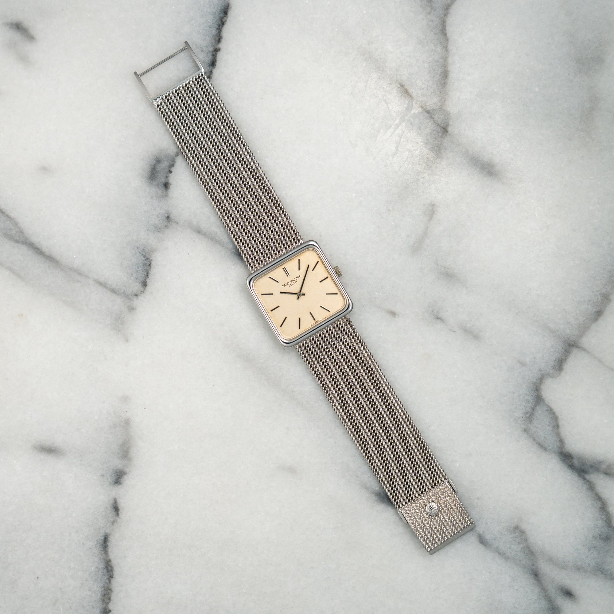 Patek Philippe White Gold Square Watch Ref. 4222 (New Arrival)