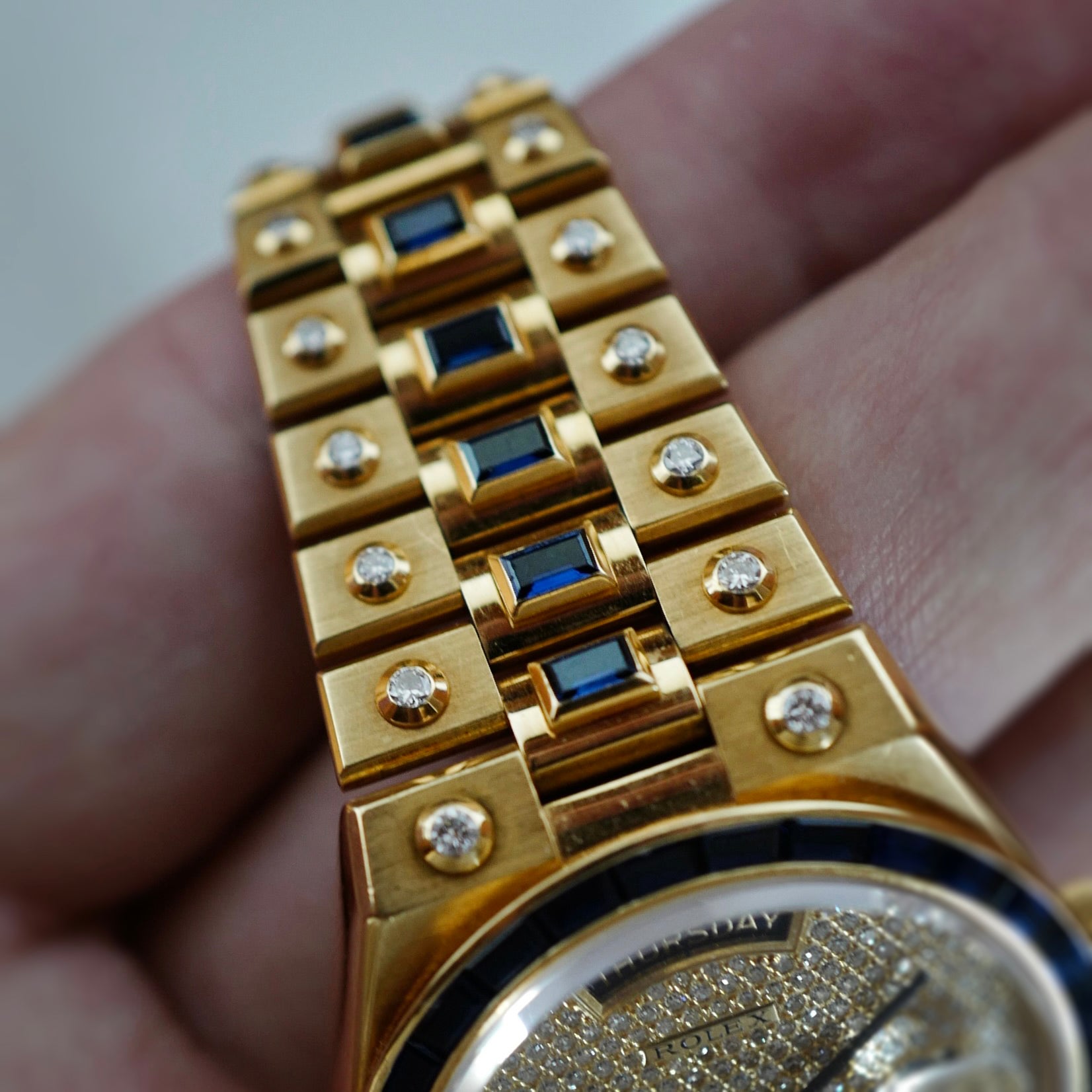 Rolex Yellow Gold Oyster-Quartz Octopus Sapphire Diamond Watch Ref. 19198