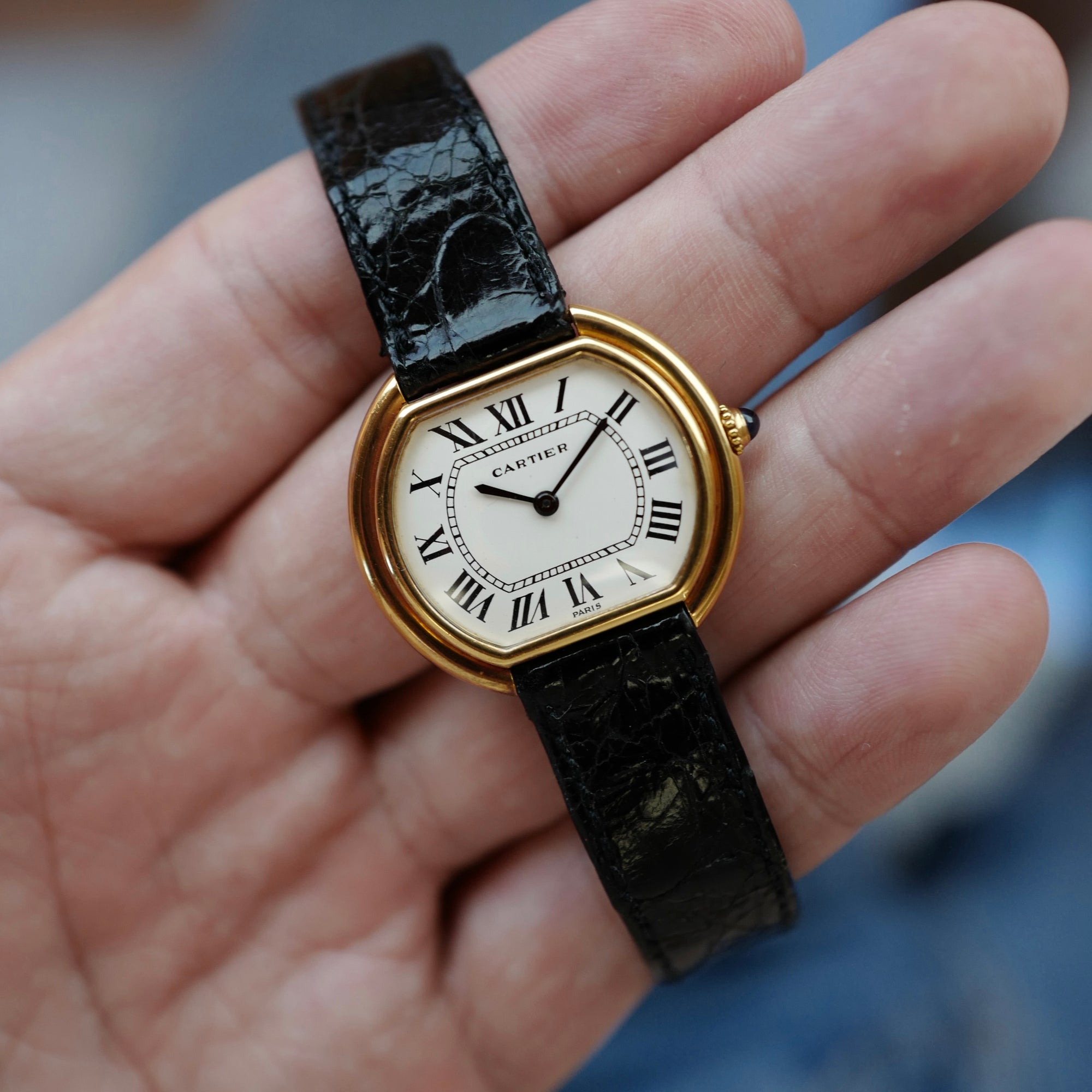 Cartier Yellow Gold Ellipse Ref. 81721152 with Paris Dial (New Arrival)