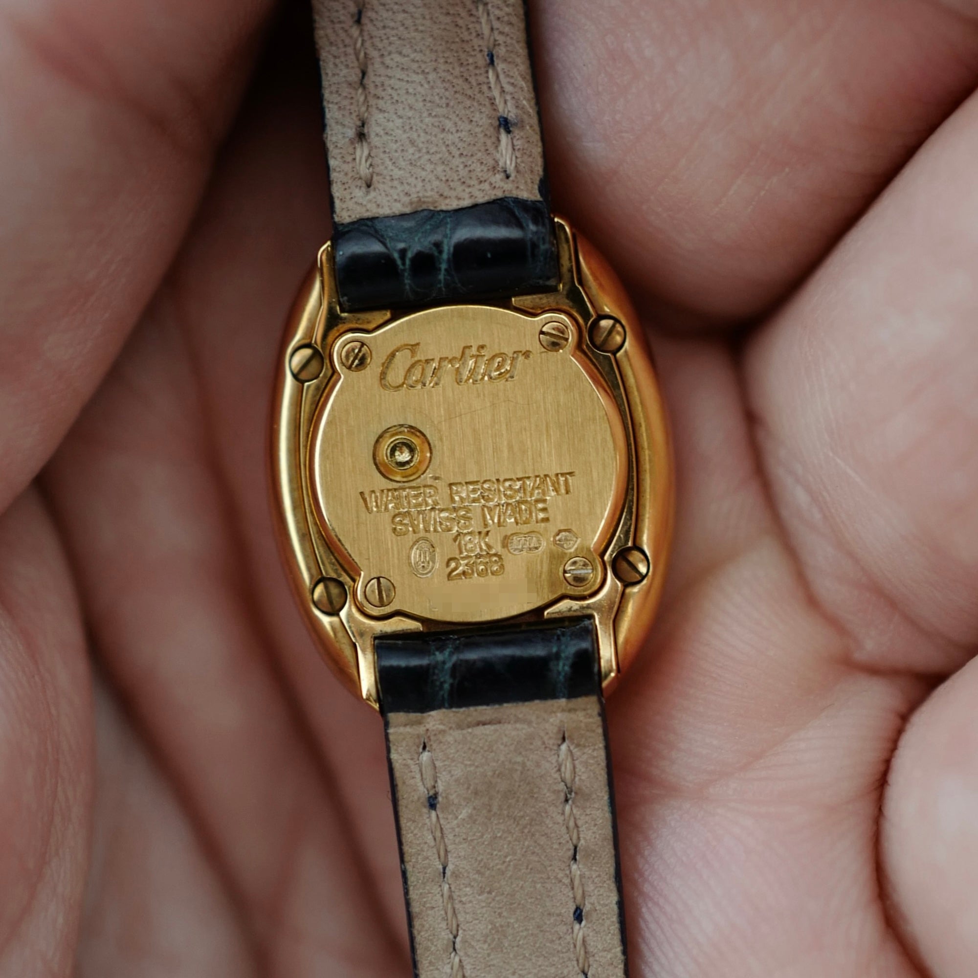 Cartier Yellow Gold Baignoire Mini Ref. W1510956 (New Arrival)