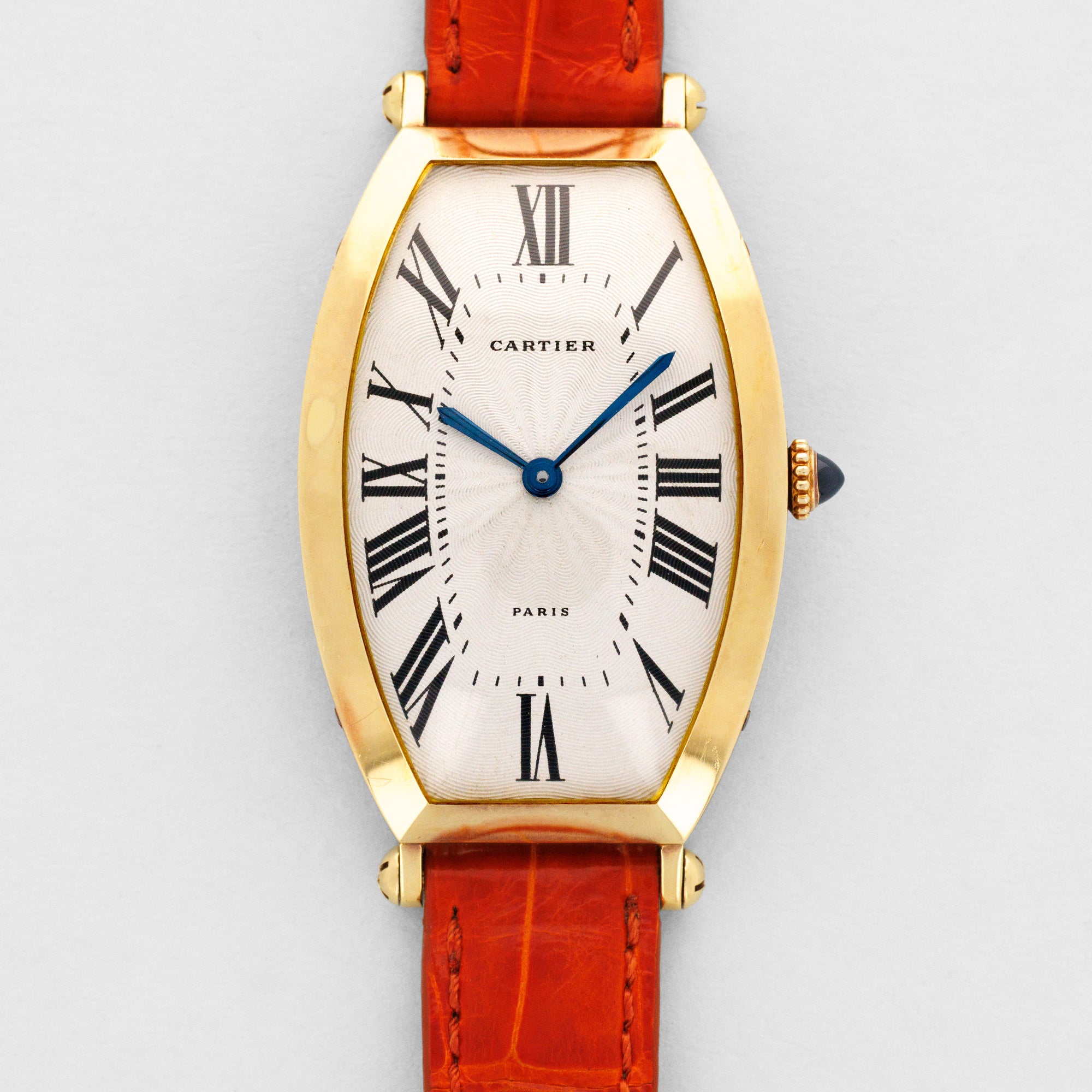 Cartier Yellow Gold Large Tonneau Paris with Original Papers (New Arrival)