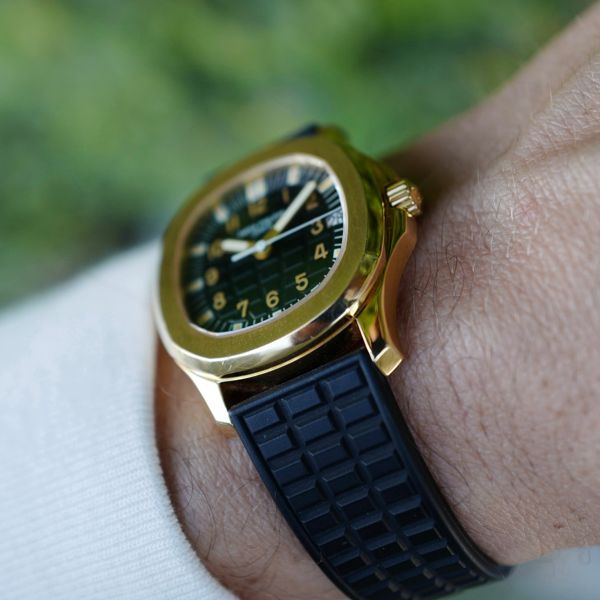 Patek Philippe Yellow Gold Aquanaut Ref. 5066 (New Arrival)