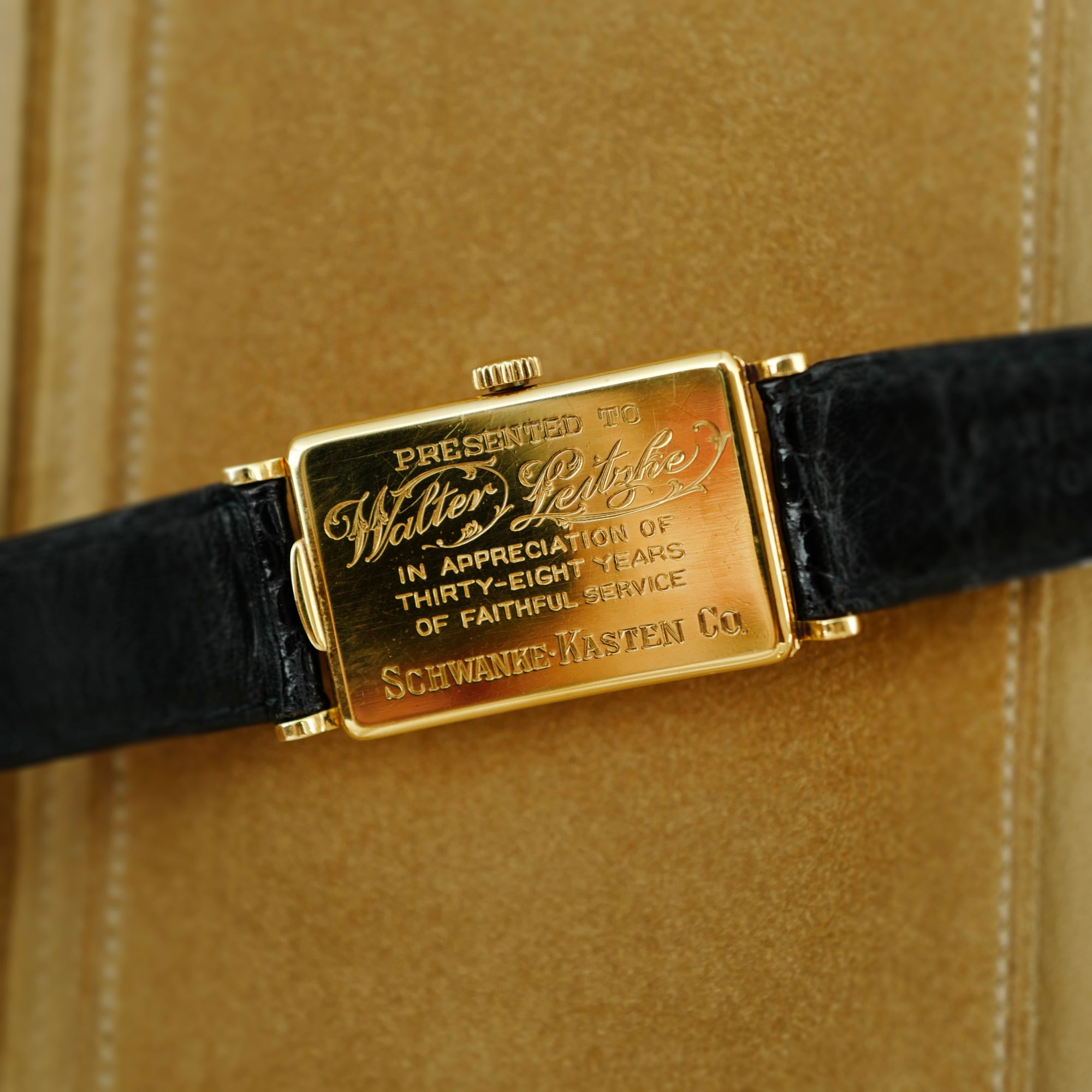 Patek Philipppe Yellow Gold Rectangular Breguet Numerals Watch Ref. 431 (New Arrival)