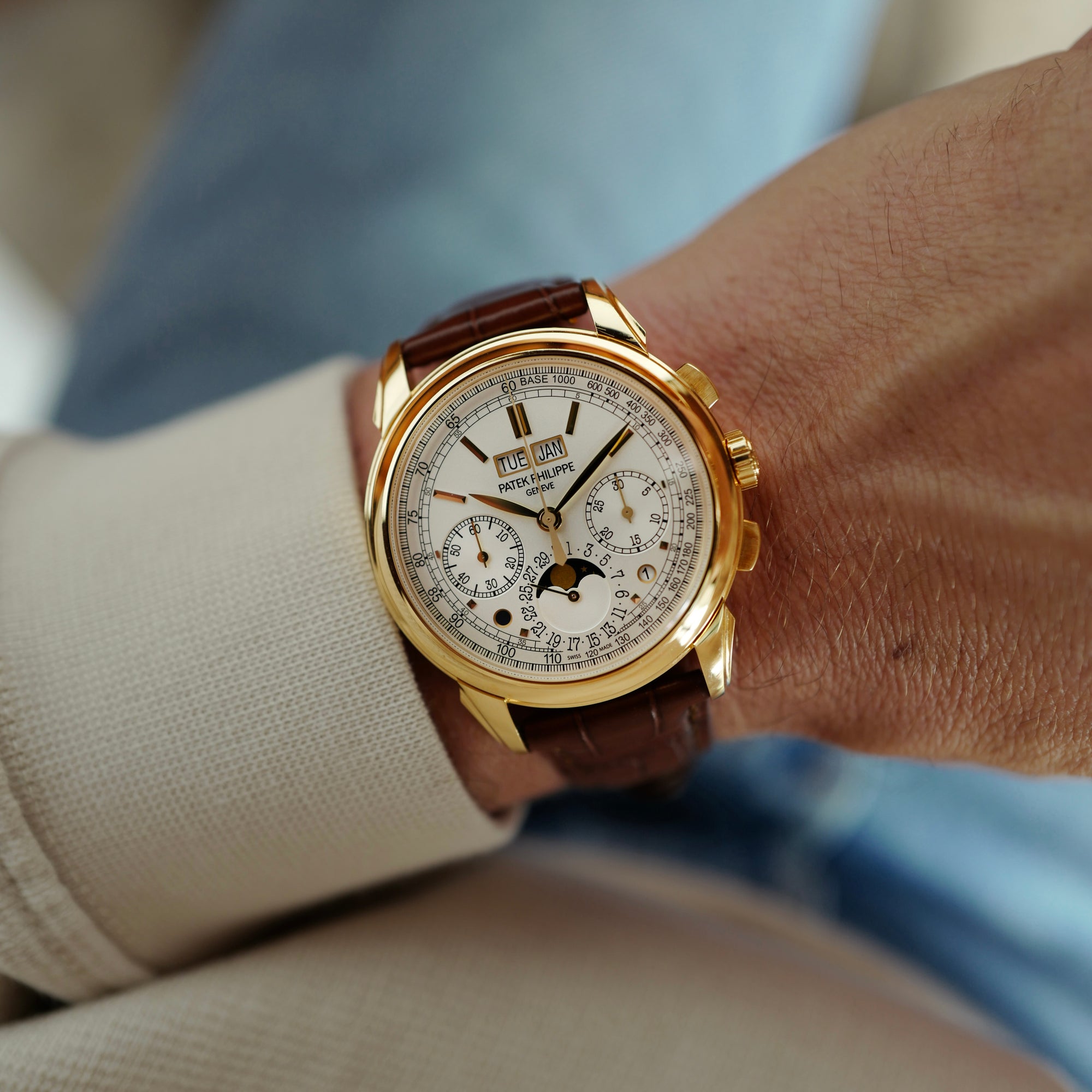 Patek Philippe Yellow Gold Perpetual Calendar Chronograph Ref. 5270 (New Arrival)