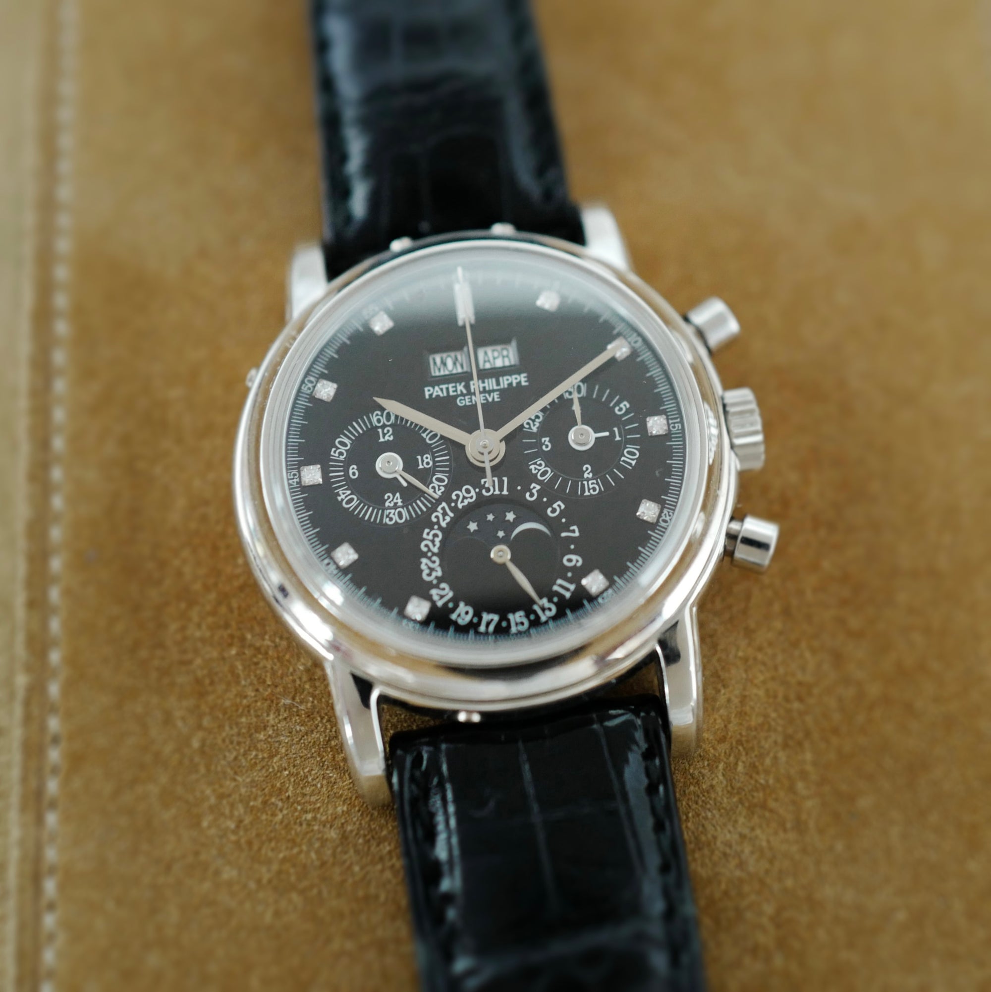 Patek Philippe - Patek Philippe Platinum Perpetual Calendar Chronograph Ref. 3970P with Original Box and Papers - The Keystone Watches