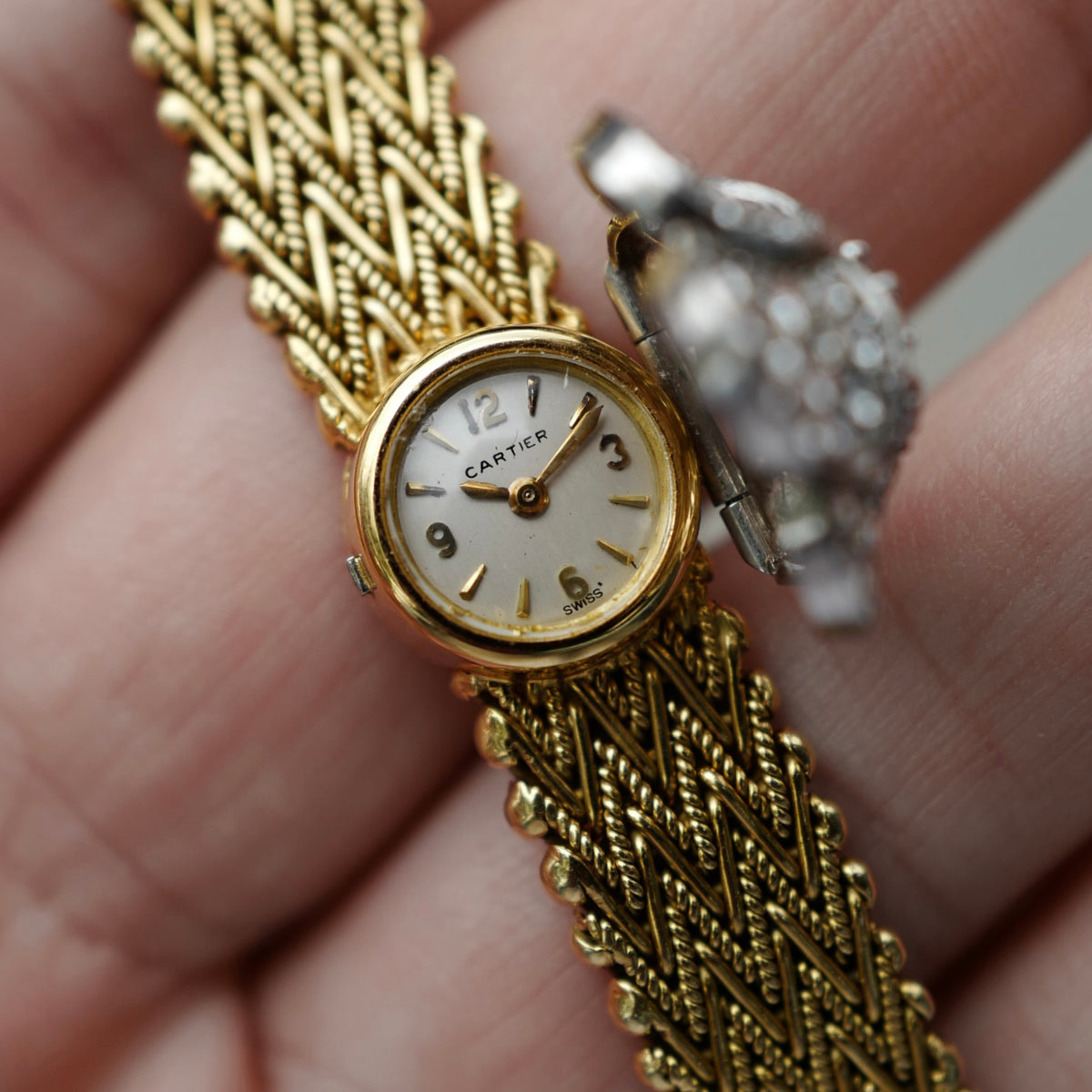 Cartier Yellow Gold Diamond Flower Cover Watch