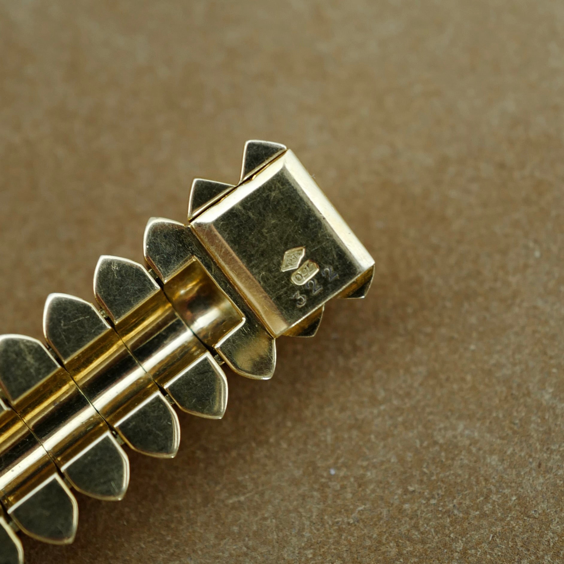 Cartier Yellow Gold Pave Diamond Cover Watch (New Arrival)