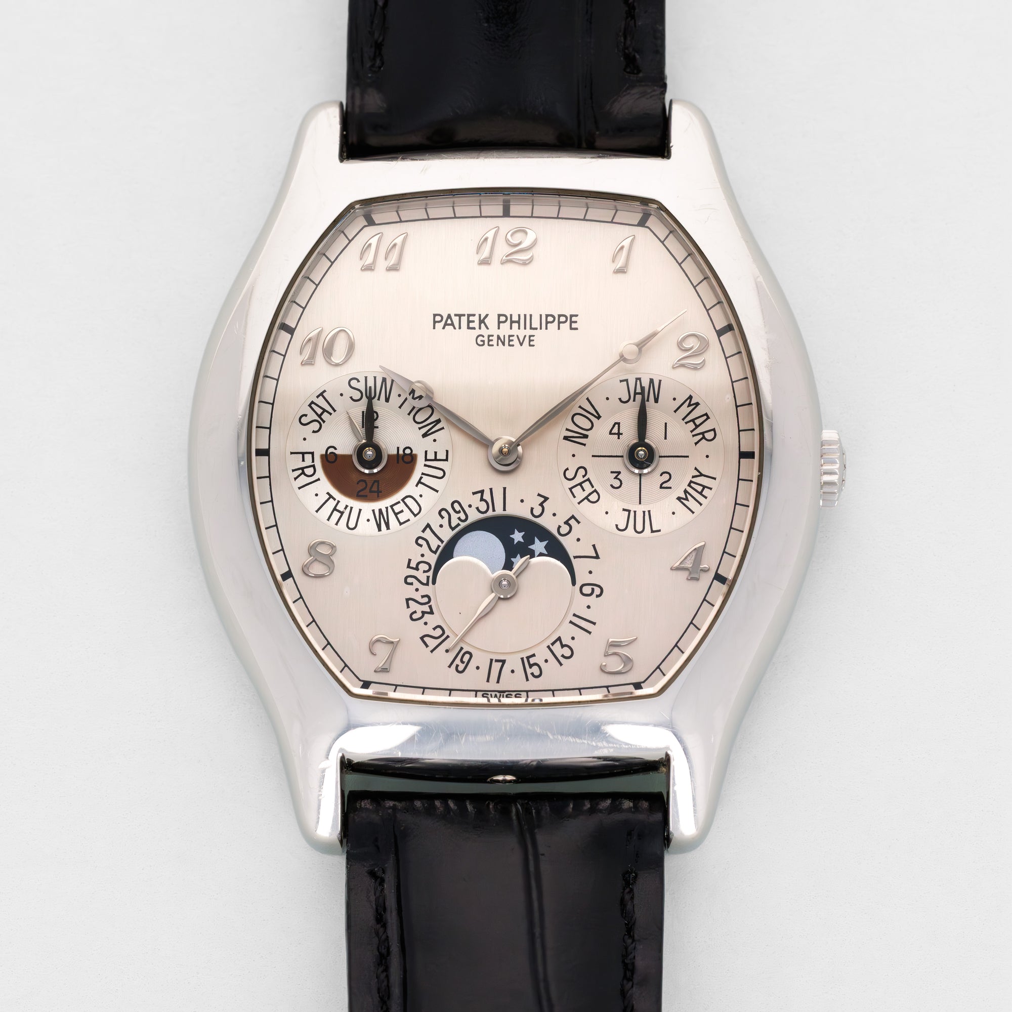 Patek Philippe Platinum Perpetual Calendar Watch Ref. 5040