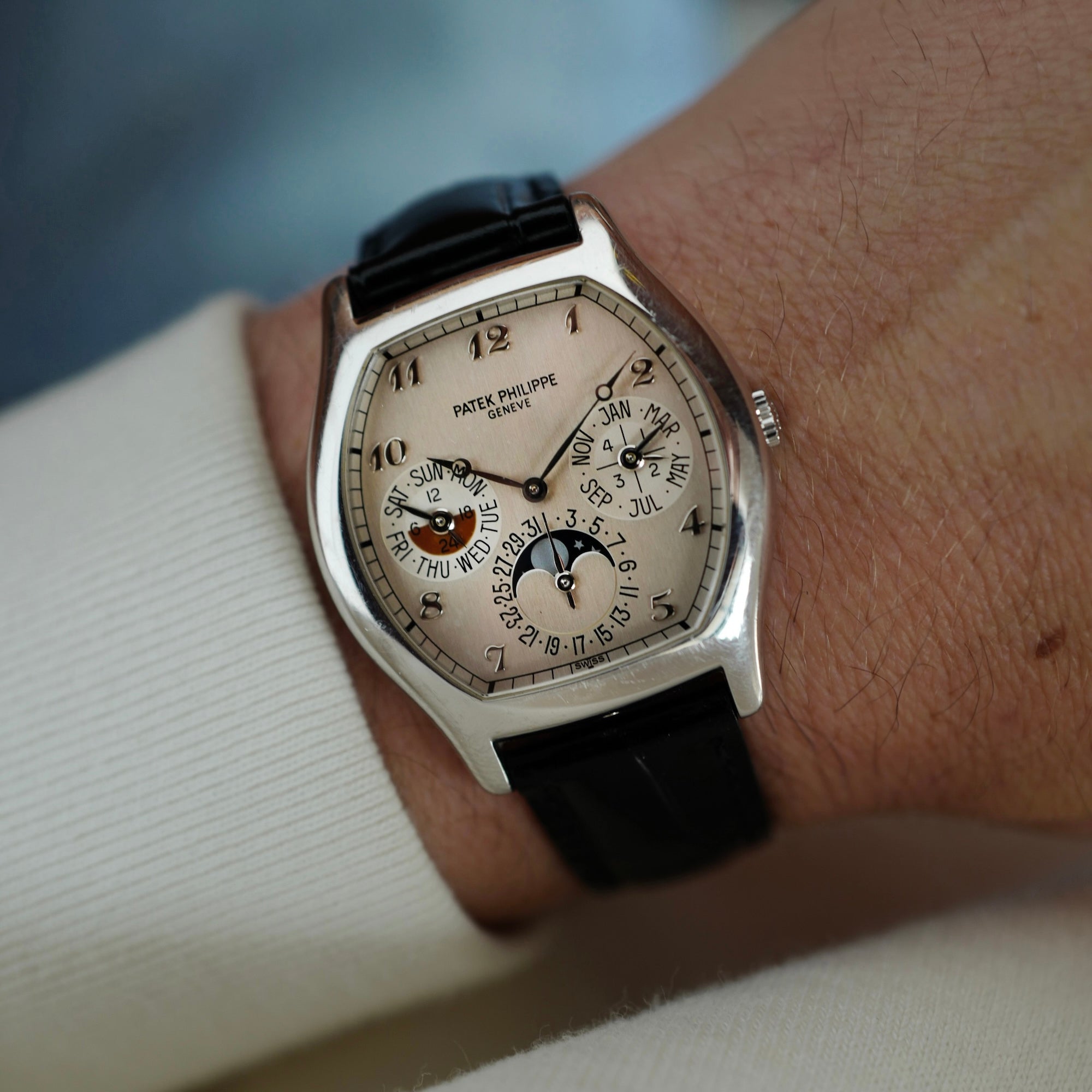 Patek Philippe Platinum Perpetual Calendar Watch Ref. 5040