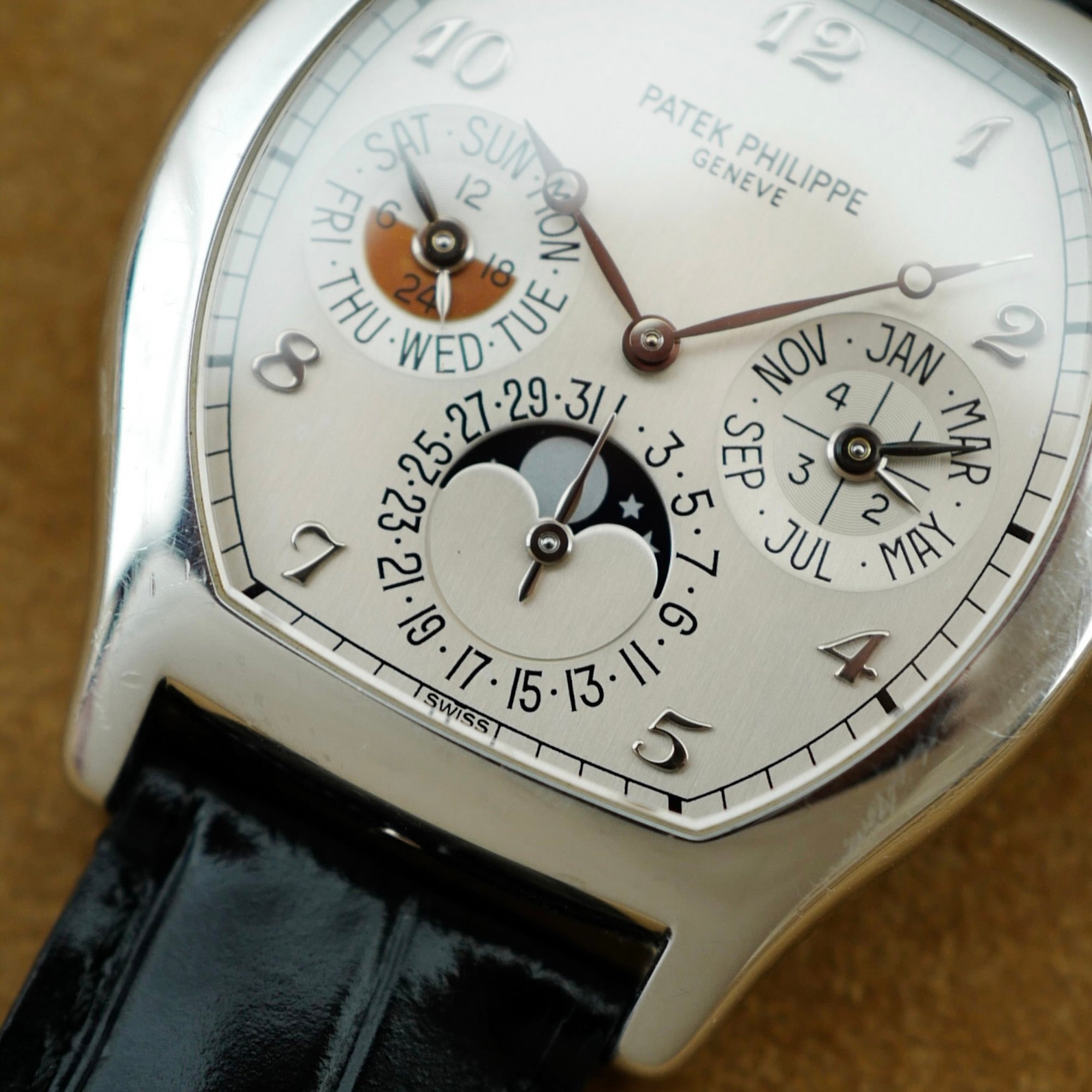 Patek Philippe Platinum Perpetual Calendar Watch Ref. 5040