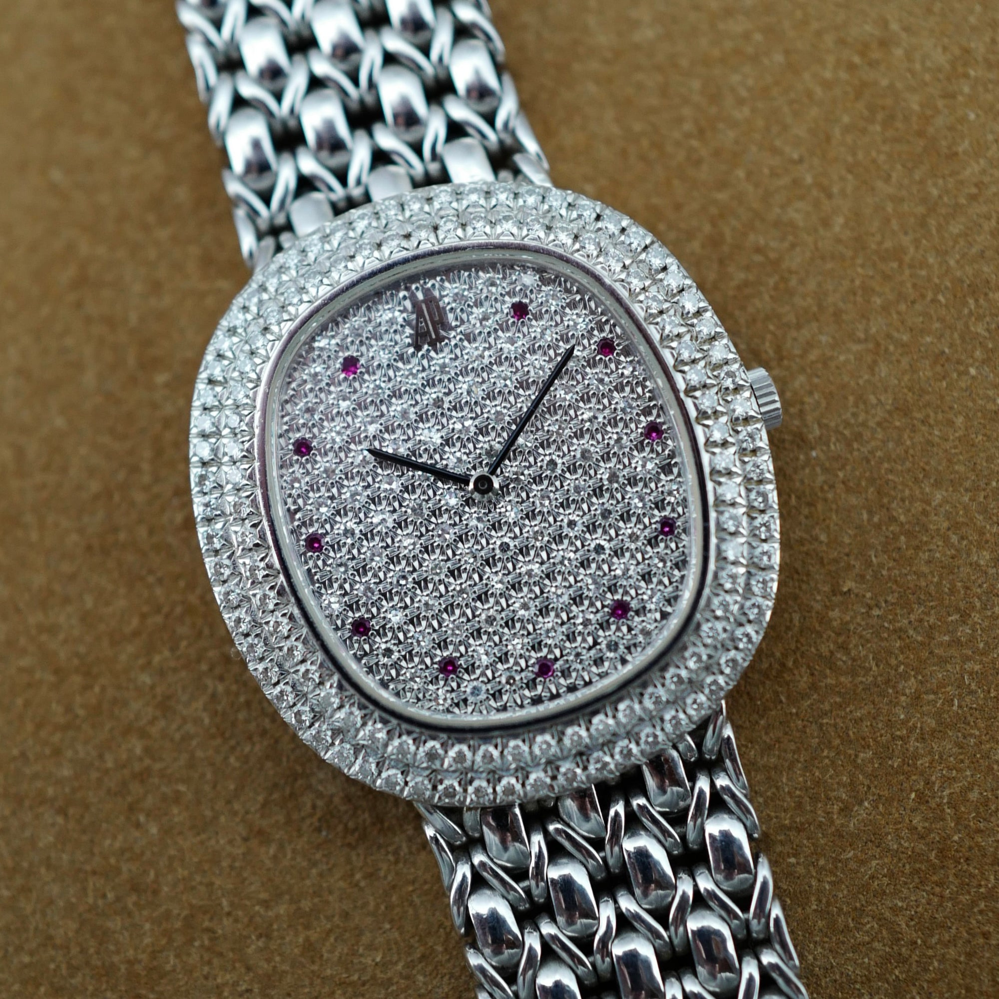 Audemars Piguet White Gold Bracelet Watch Ref. 56478 (New Arrival)