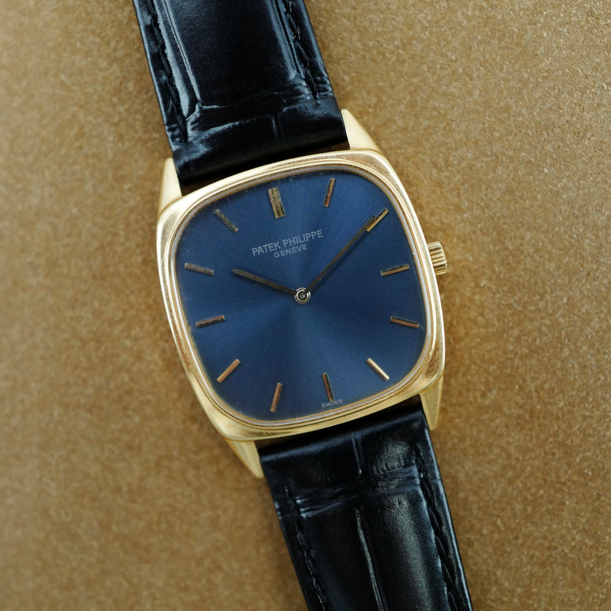 Patek Philippe Yellow Gold Golden Ellipse Ref. 3666