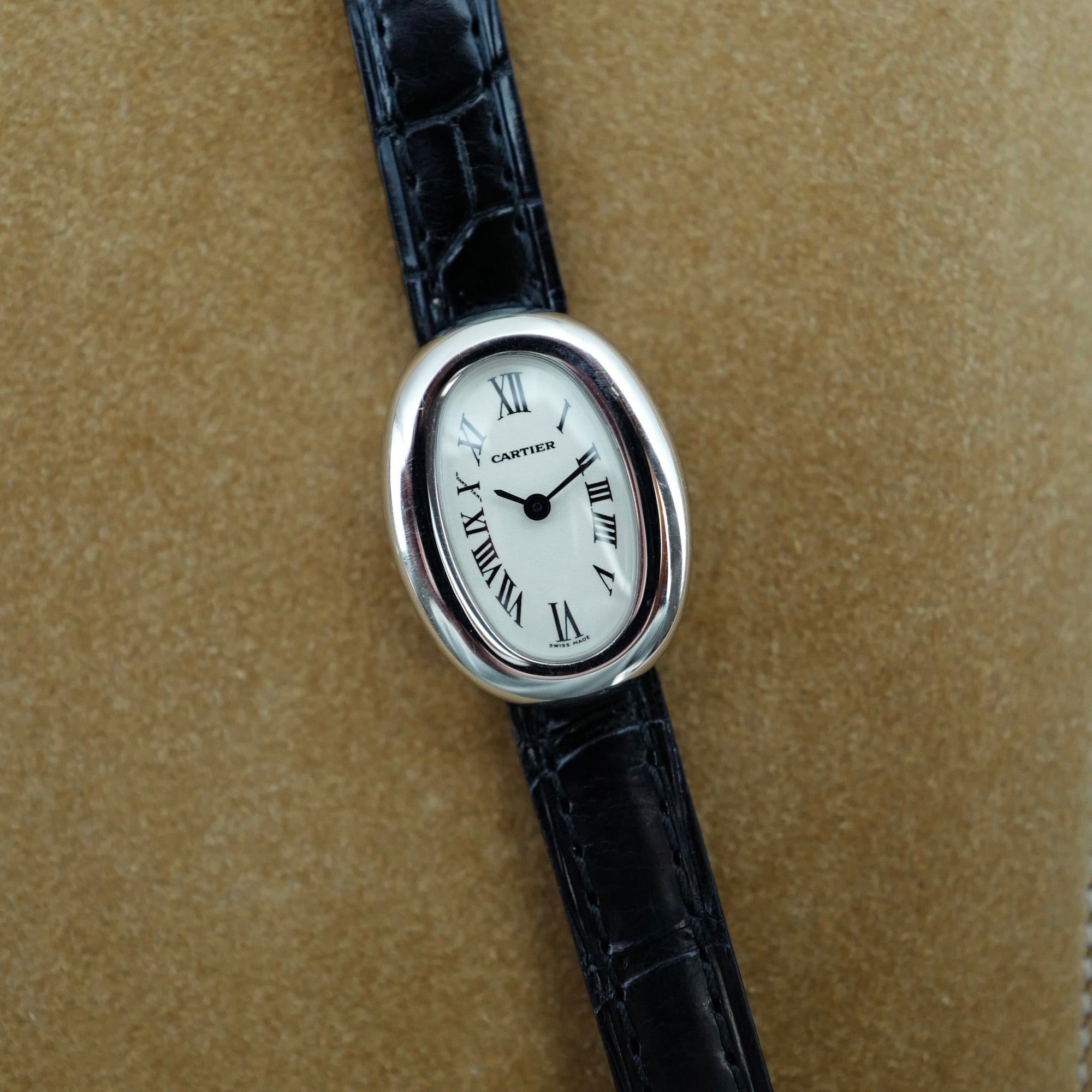 Cartier White Gold Mini Baignoire Ref. W1518956 (New Arrival)