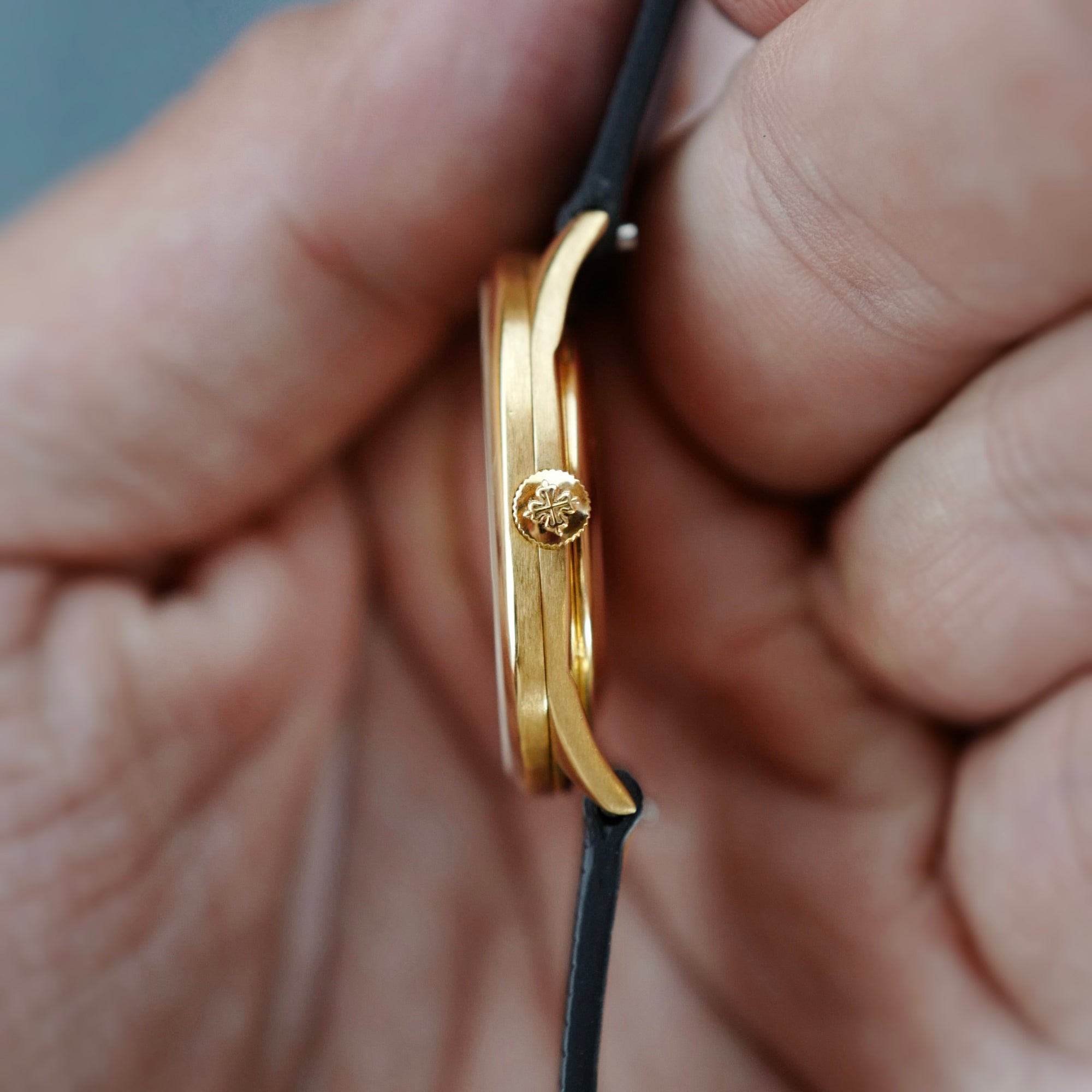 Patek Philippe Yellow Gold Golden Ellipse Ref. 3546 (New Arrival)