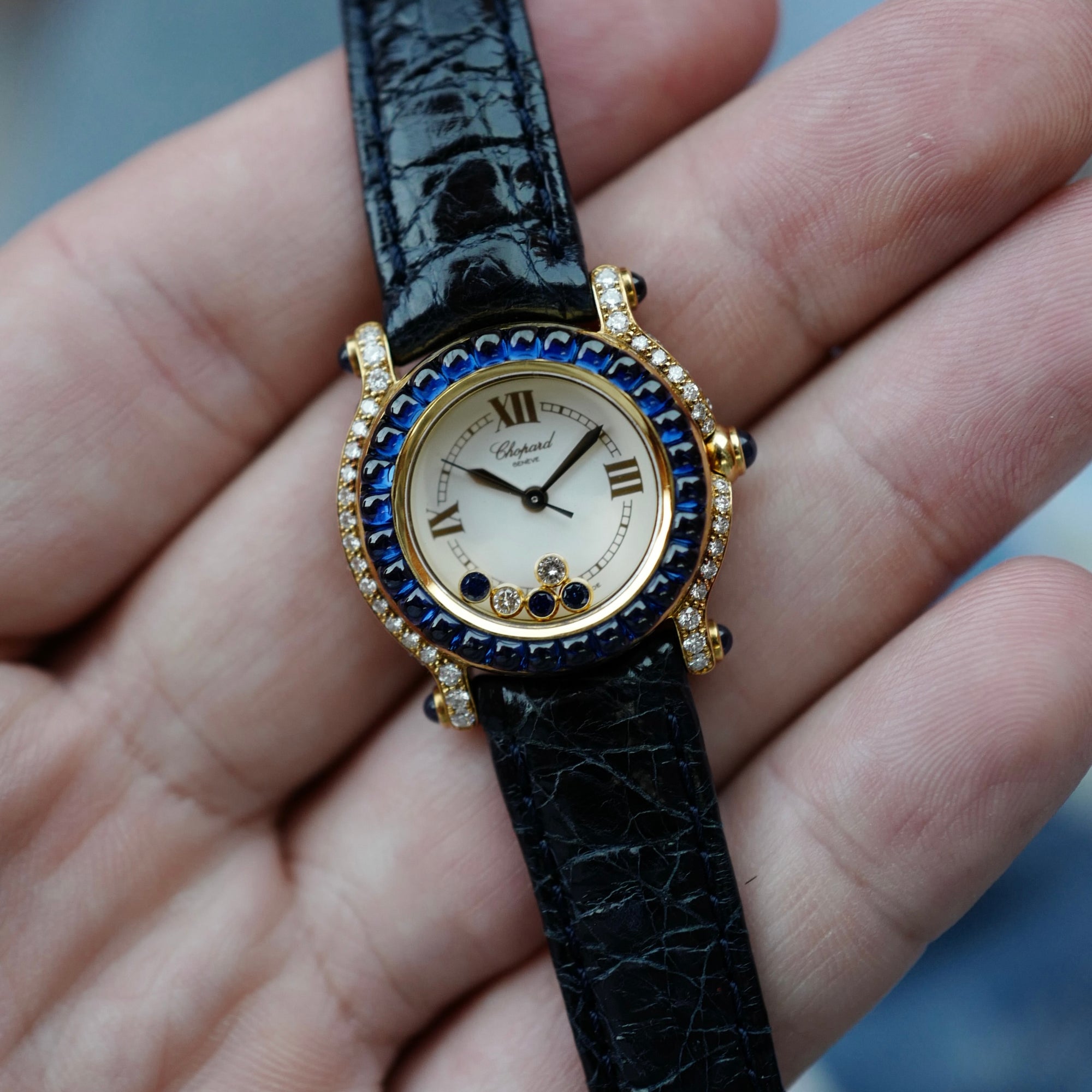 Chopard Yellow Gold Happy Diamonds Sapphire & Diamonds Ref. 27/6258-23 (New Arrival)