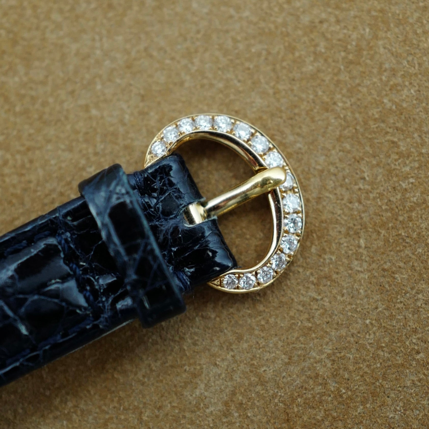 Chopard Yellow Gold Happy Diamonds Sapphire &amp; Diamonds Ref. 27/6258-23 (New Arrival)