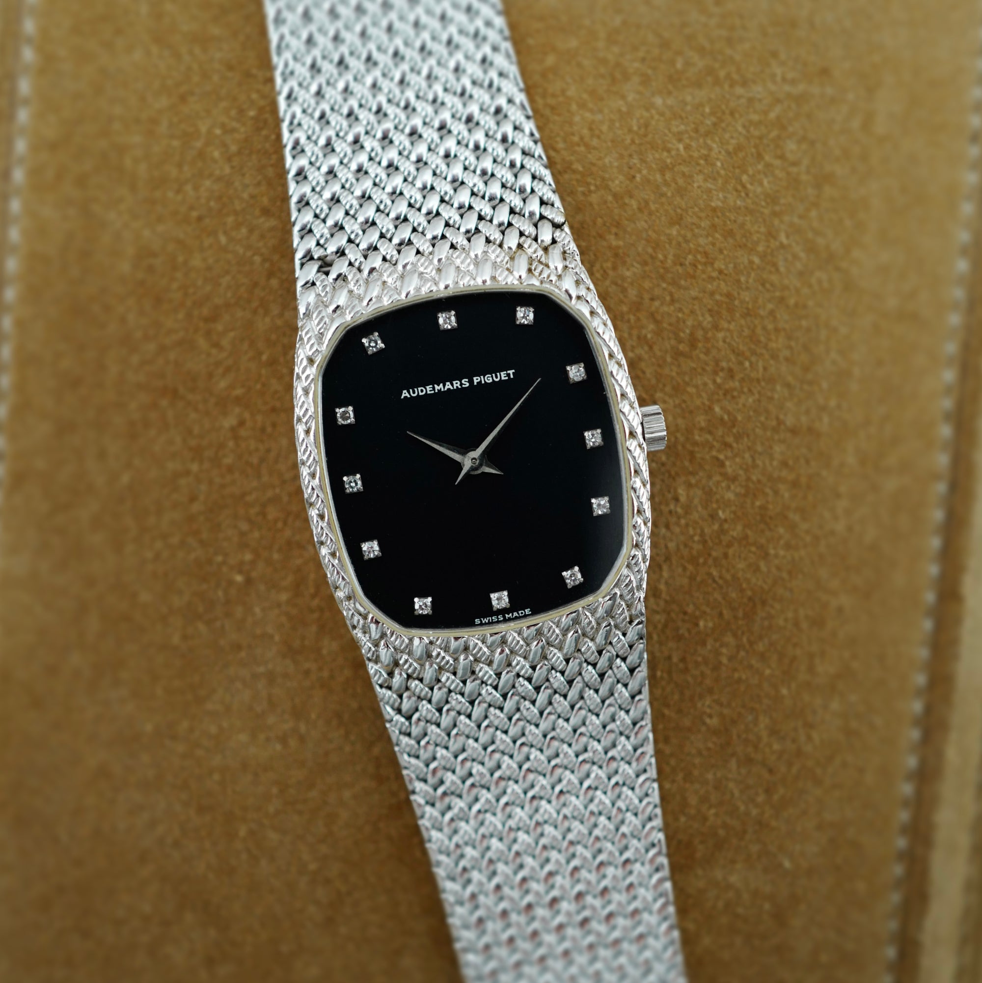 Audemars Piguet White Gold Cobra-style Bracelet Watch (New Arrival)