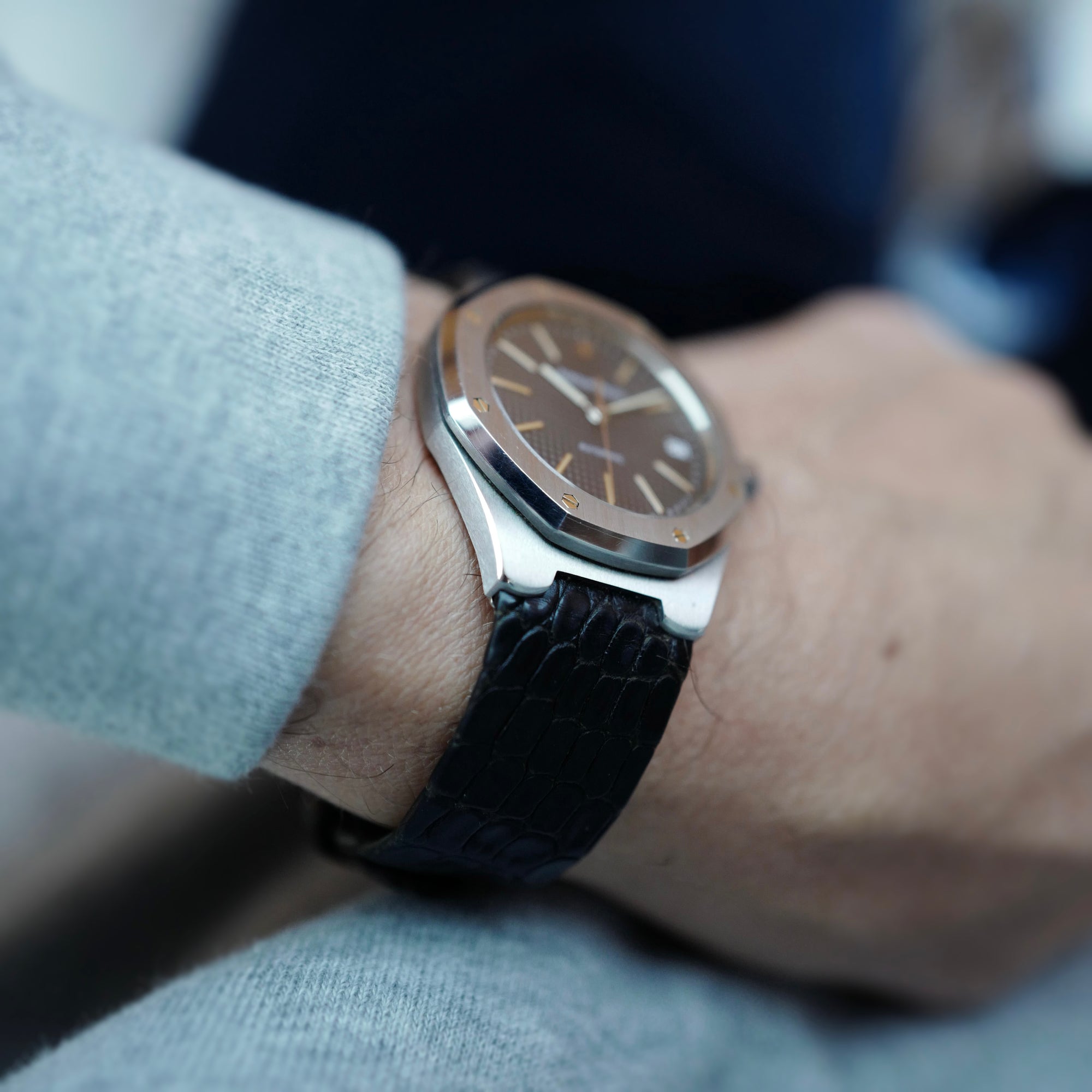 Audemars Piguet - Audemars Piguet Steel Royal Oak Ref. 14800ST (New Arrival) - The Keystone Watches