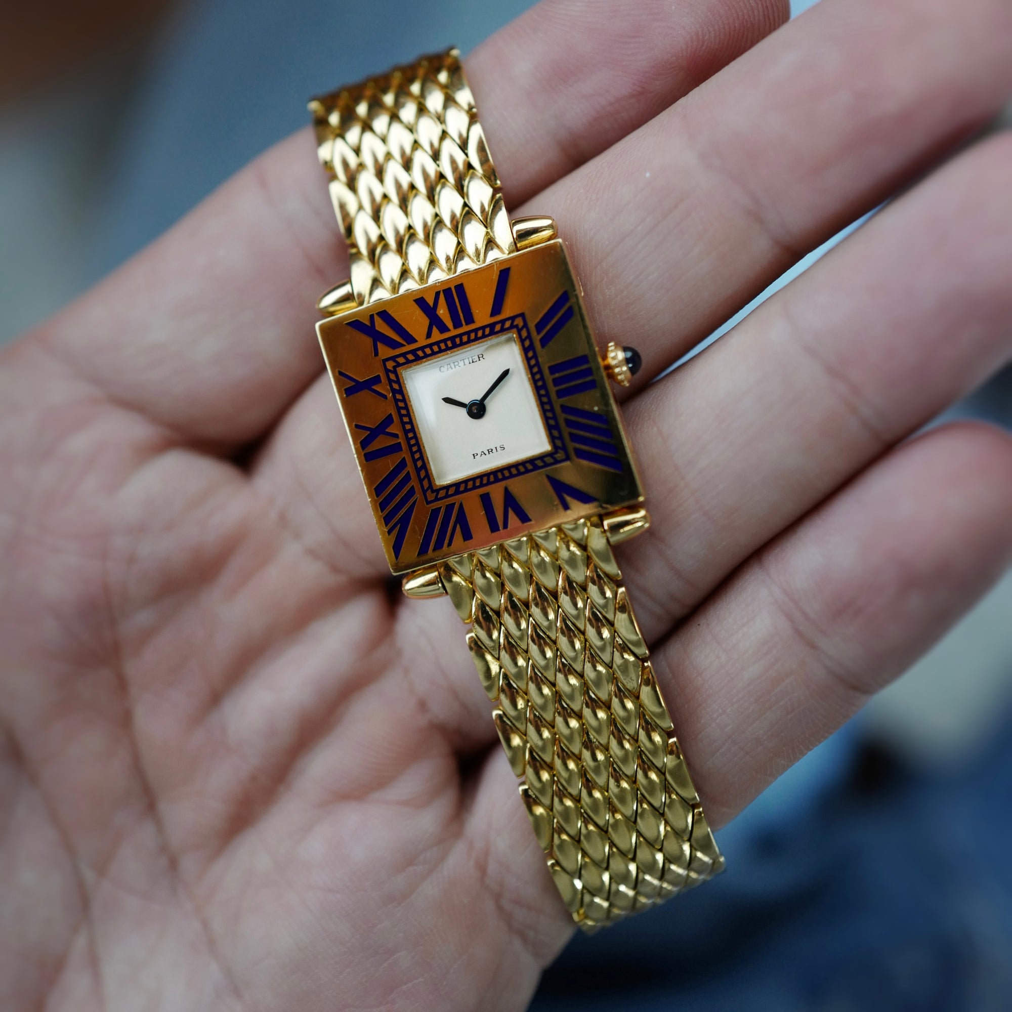 Cartier Yellow Gold Blue Enamel Mecanique Obus Watch (New Arrival)