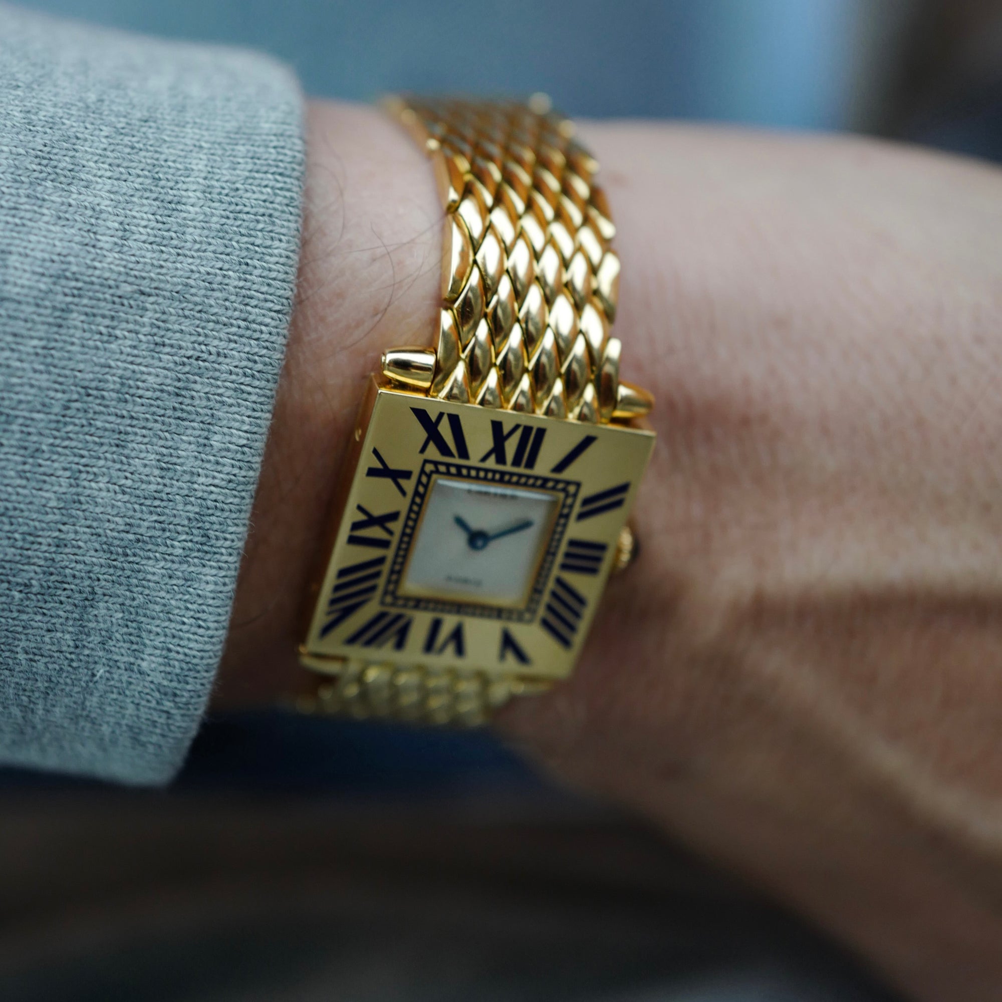 Cartier Yellow Gold Blue Enamel Mecanique Obus Watch (New Arrival)