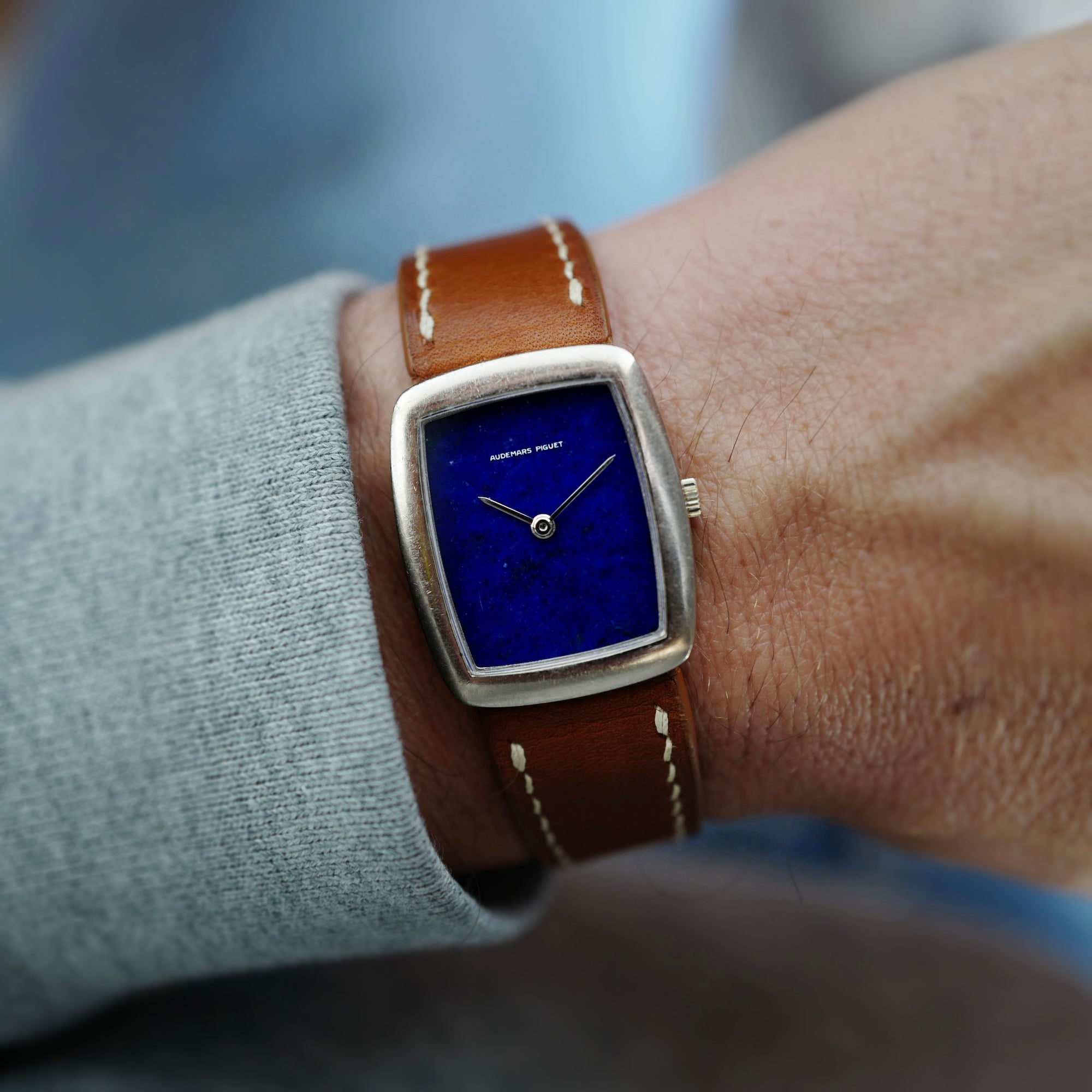 Audemars Piguet White Gold Rectangular Watch with Lapis Watch (New Arrival)