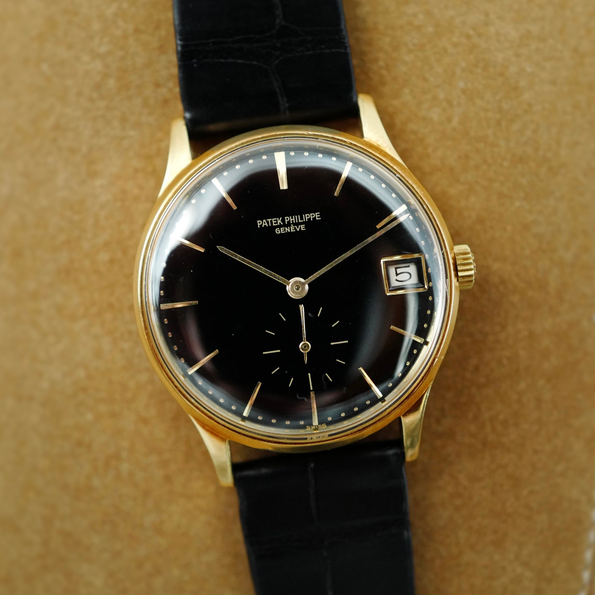 Patek Philippe Yellow Gold Black Dial Calatrava Watch Ref. 3514