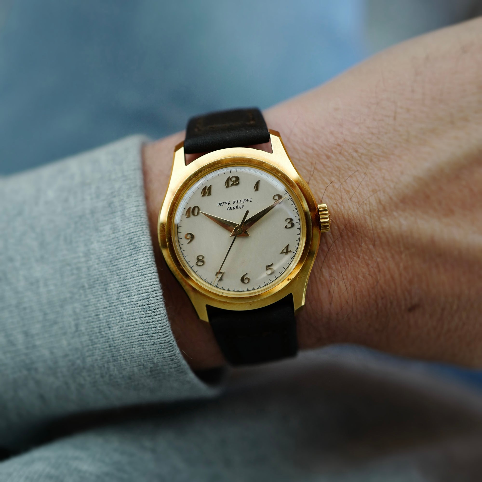 Patek Philippe Yellow Gold Calatrava Breguet Numerals Ref. 2533 (New Arrival)