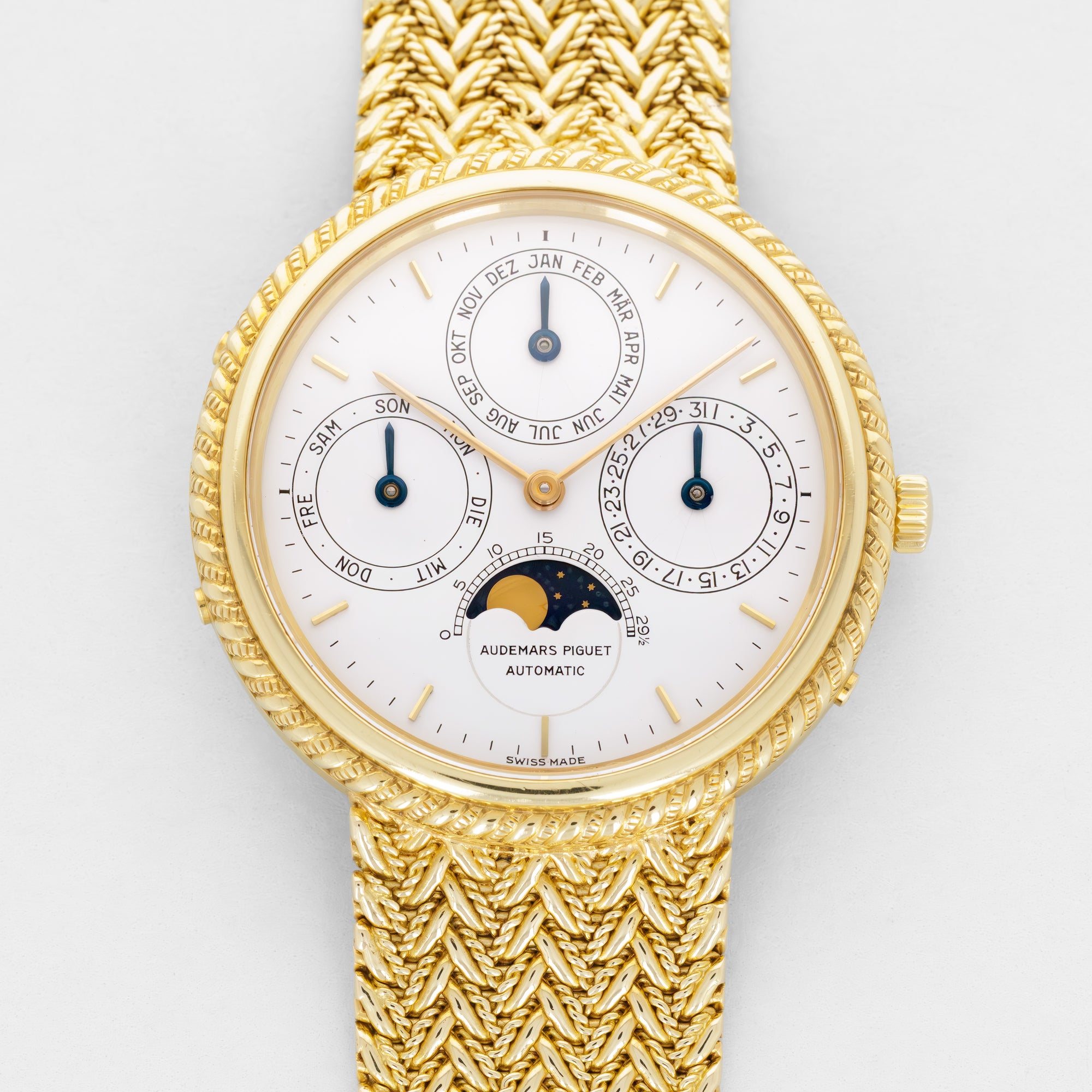 Audemars Piguet Yellow Gold Perpetual Automatic Watch Ref. 5549