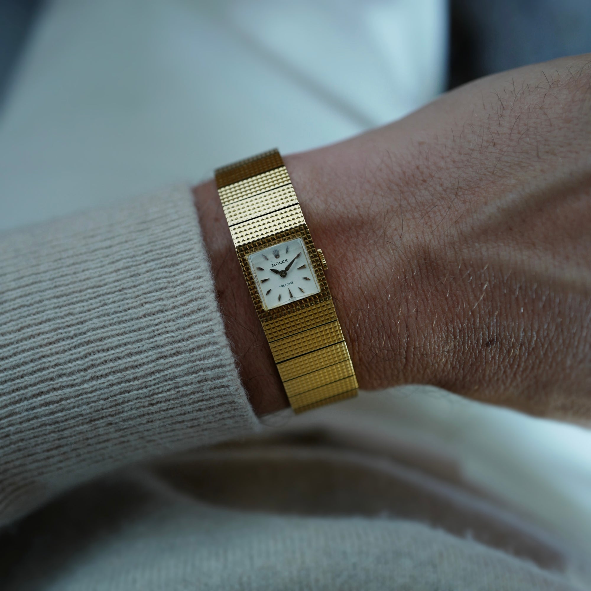 Rolex Yellow Gold Precision Buckle Bracelet Watch (New Arrival)