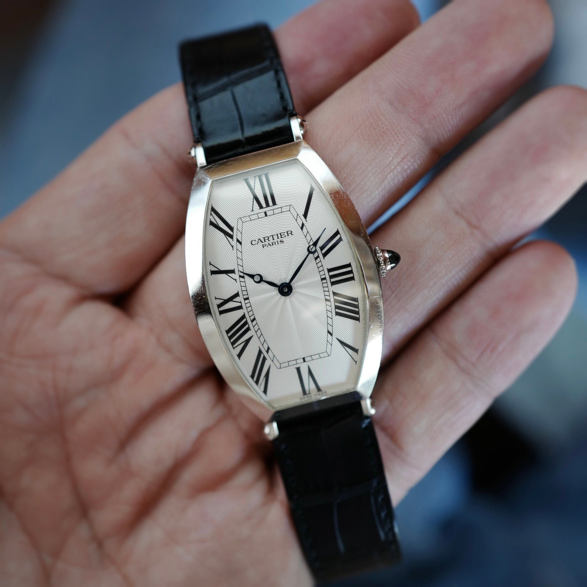 Cartier Platinum Tonneau Salon Prive Ref. 2803 (New Arrival)
