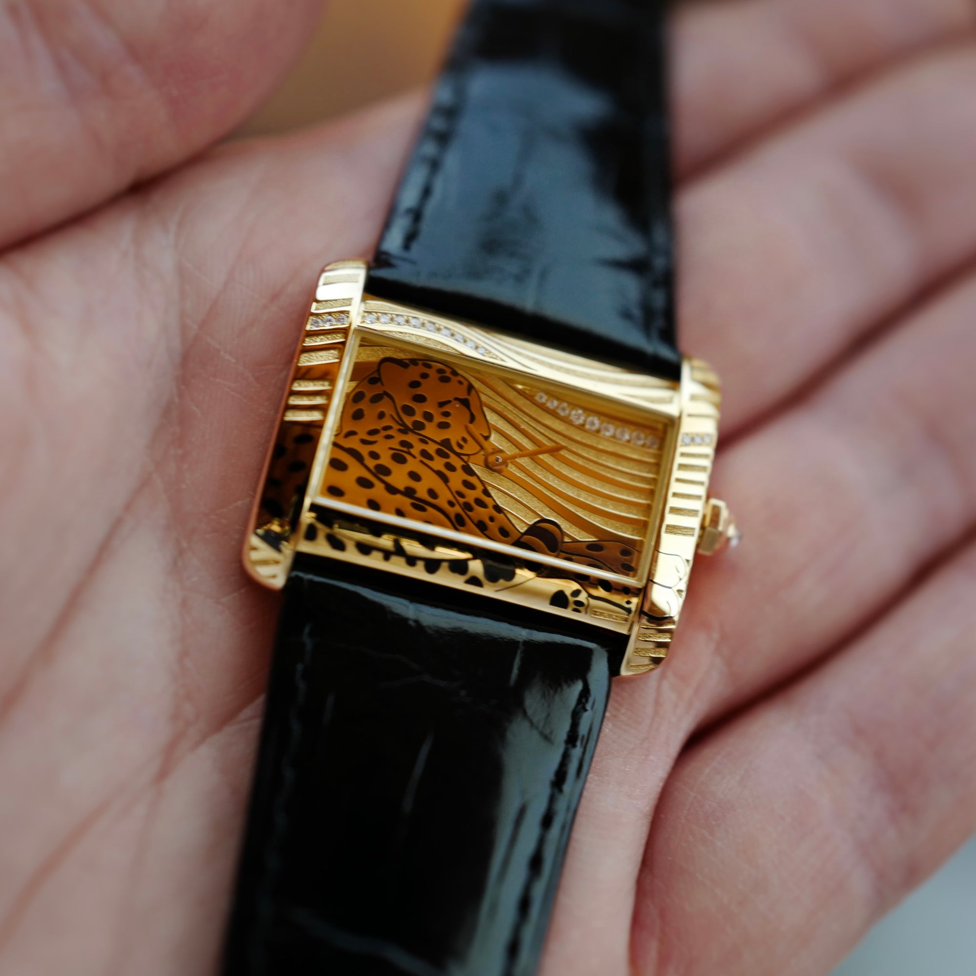 Cartier Tank Divan Ref. WA301836 with Enamel Panther (New Arrival)
