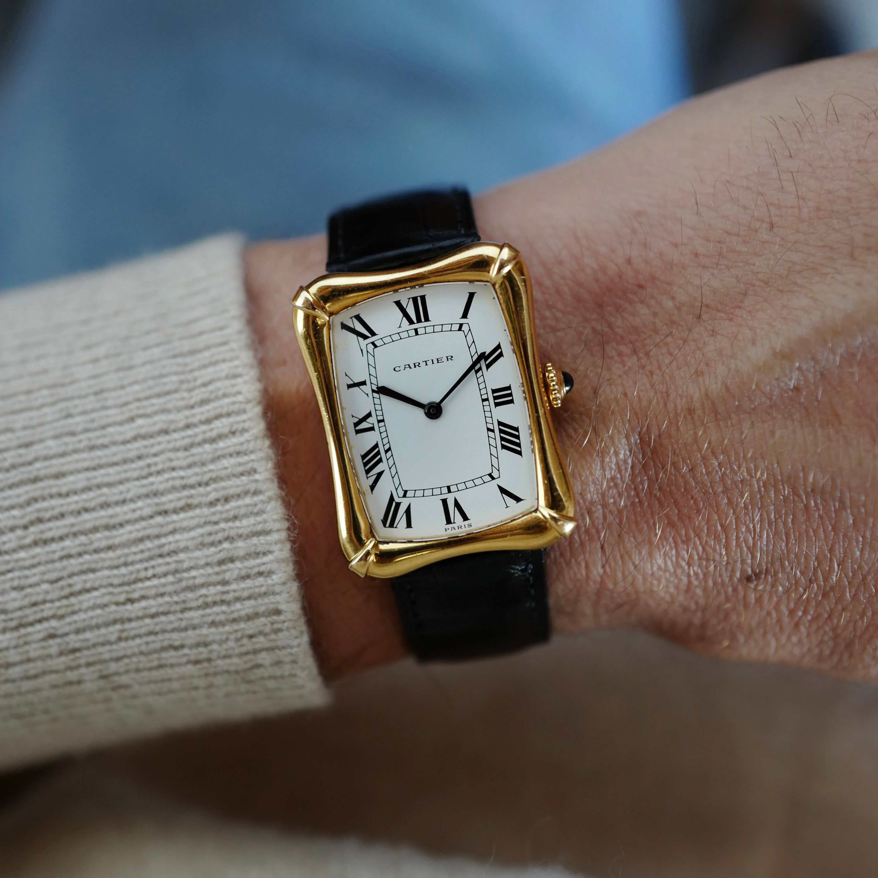 Cartier Bamboo Coussin 78102 18k YG