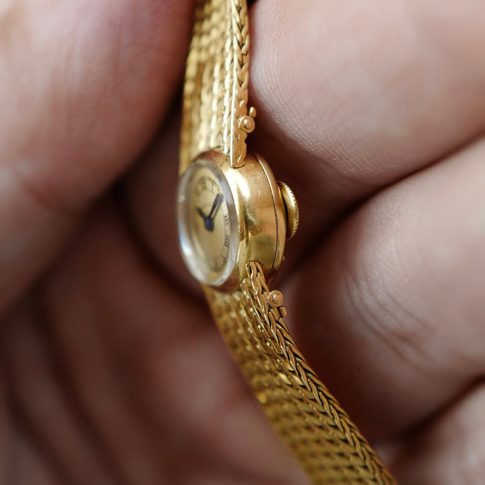 Cartier Yellow Gold Ladies Bracelet Watch