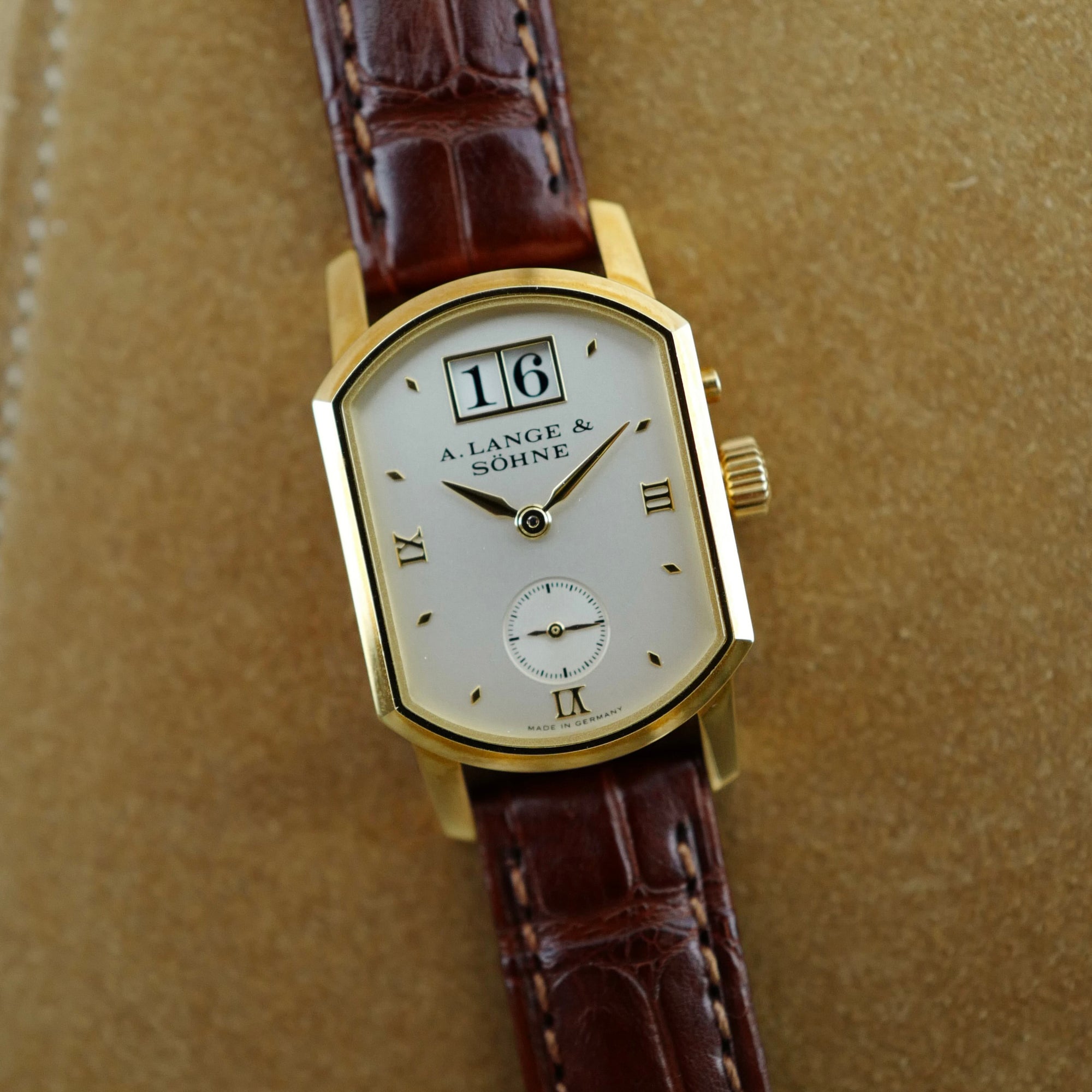 A. Lange &amp; Sohne Yellow Gold Arkade Ref. 103.021