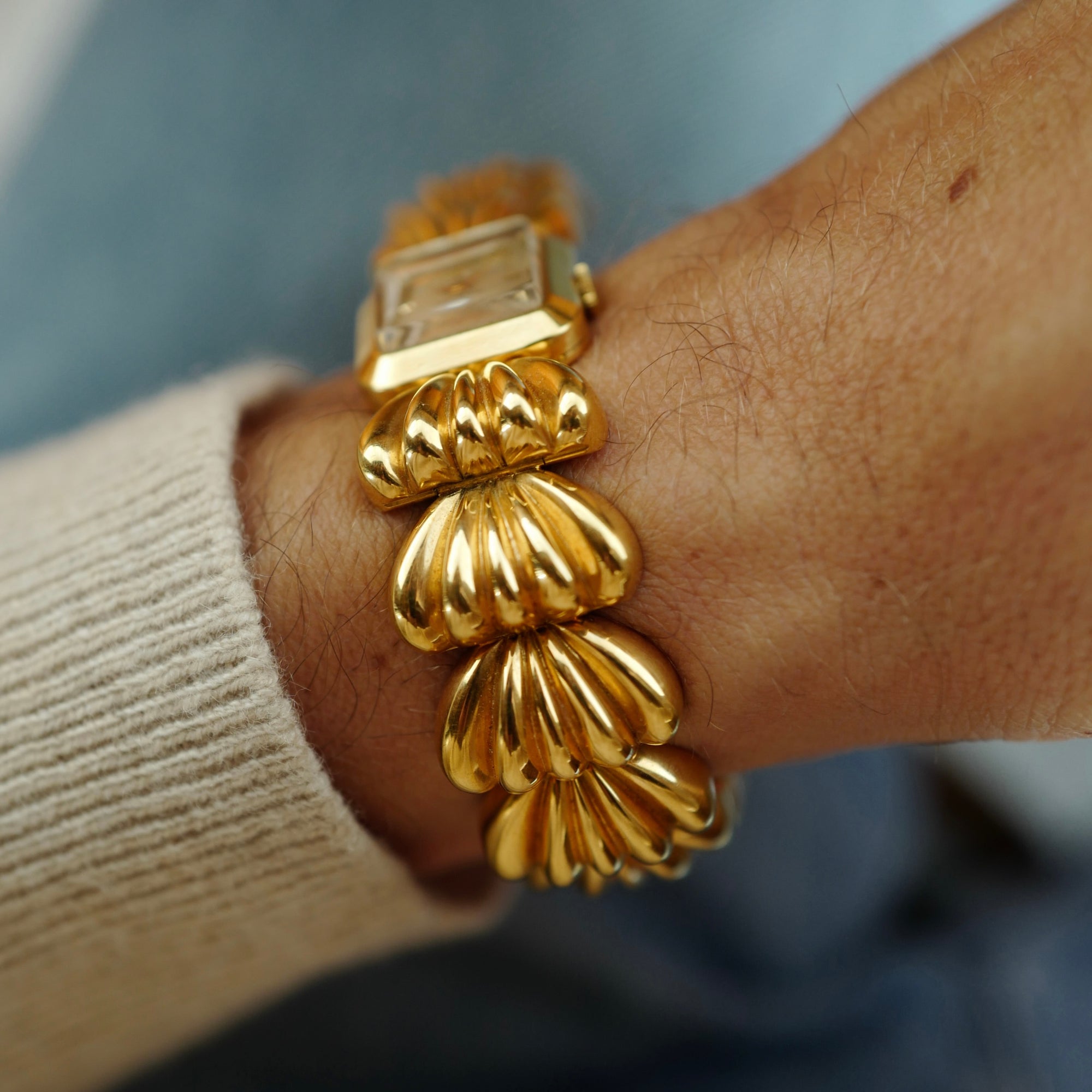 Rolex Yellow Gold Scalloped Watch (New Arrival)