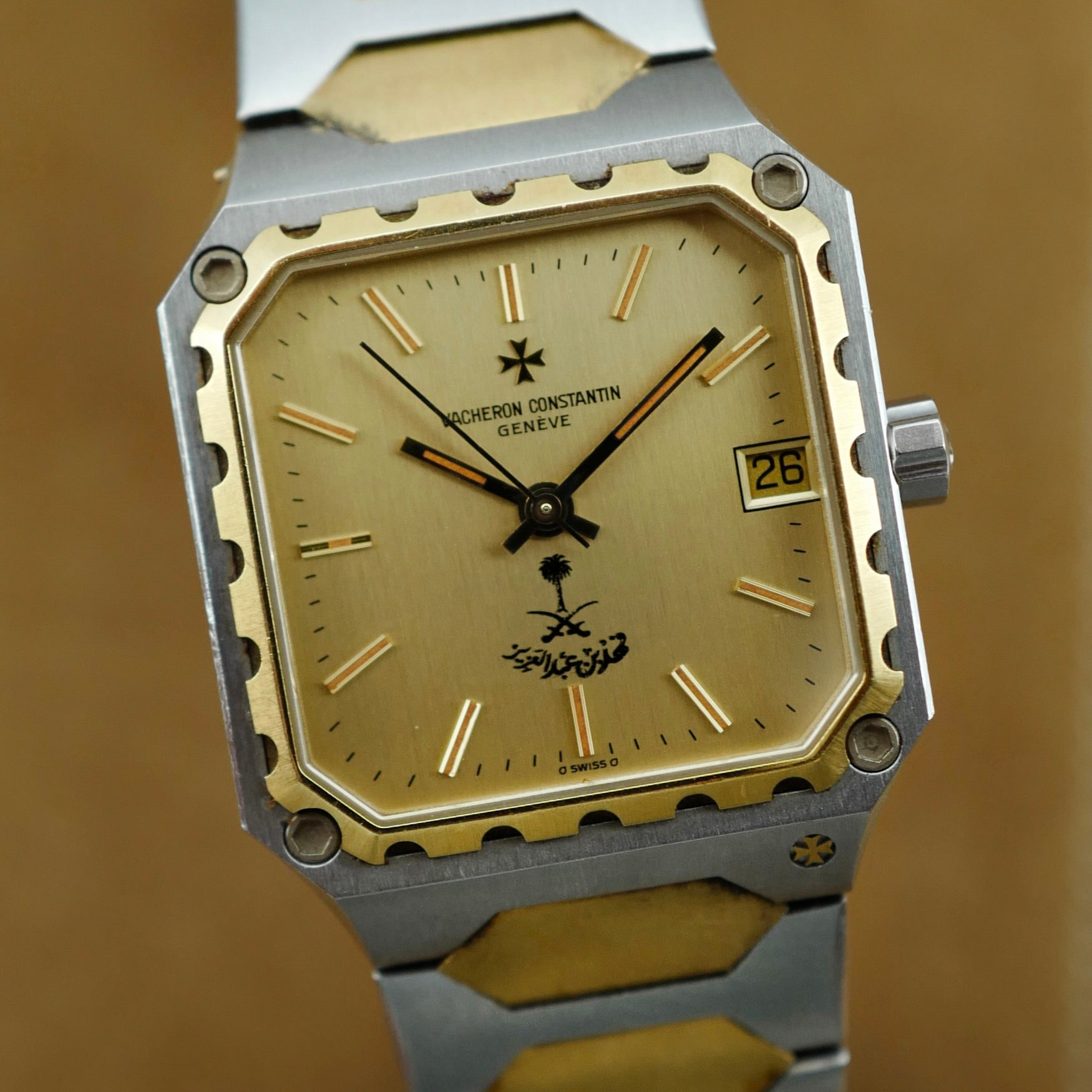 Vacheron Constantin - Vacheron Constantin Two-Tone 222 with Emblem of Saudi Arabia - The Keystone Watches