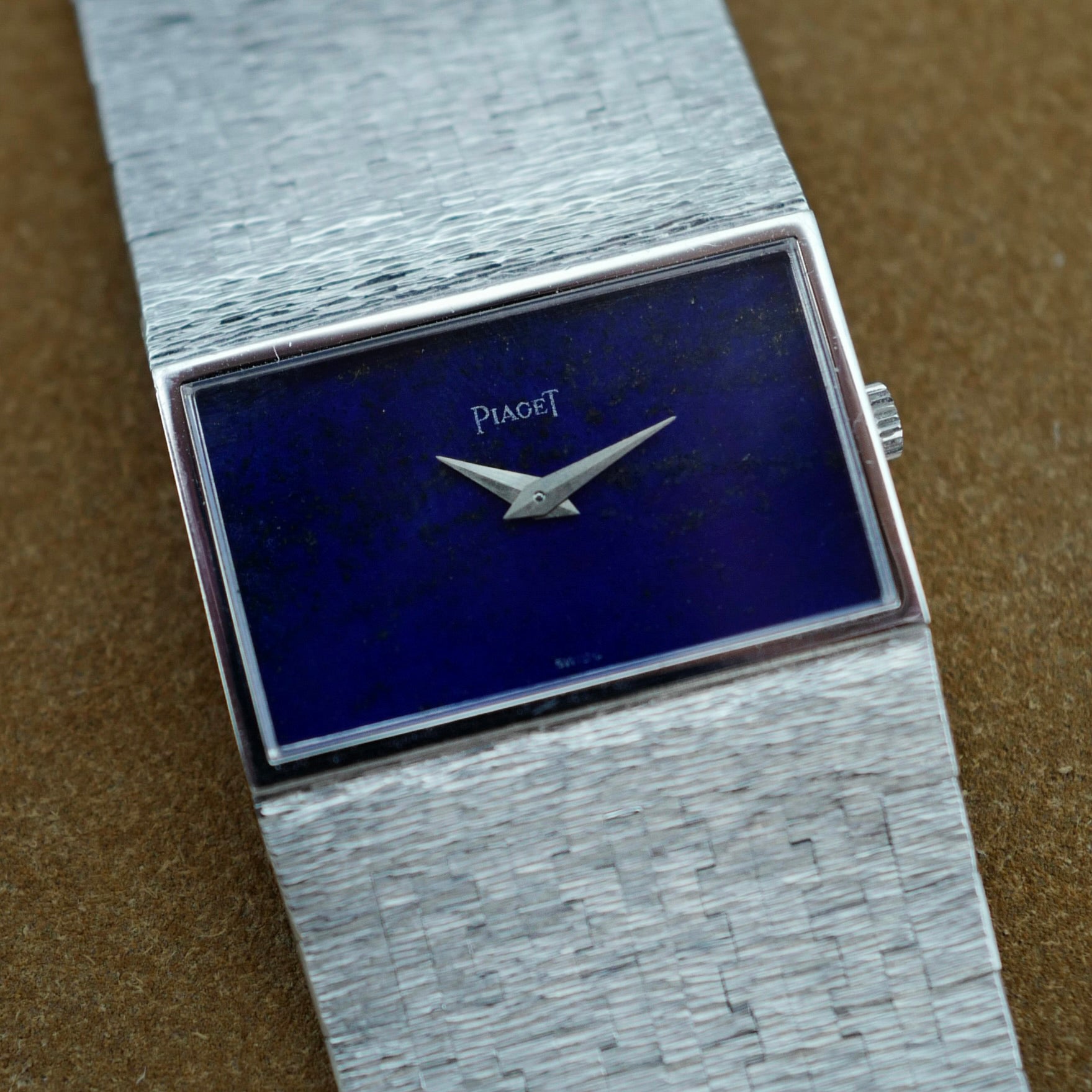 Piaget White Gold Ref. 92120A6 Bracelet Watch with Lapis Dial
