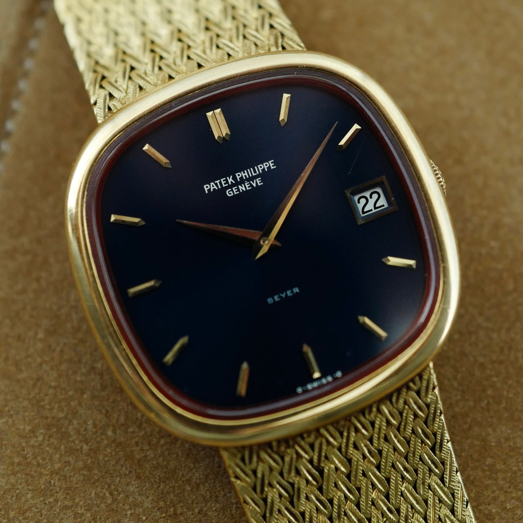 Patek Philippe Yellow Gold Golden Ellipse Watch Ref. 3604 retailed by Beyer
