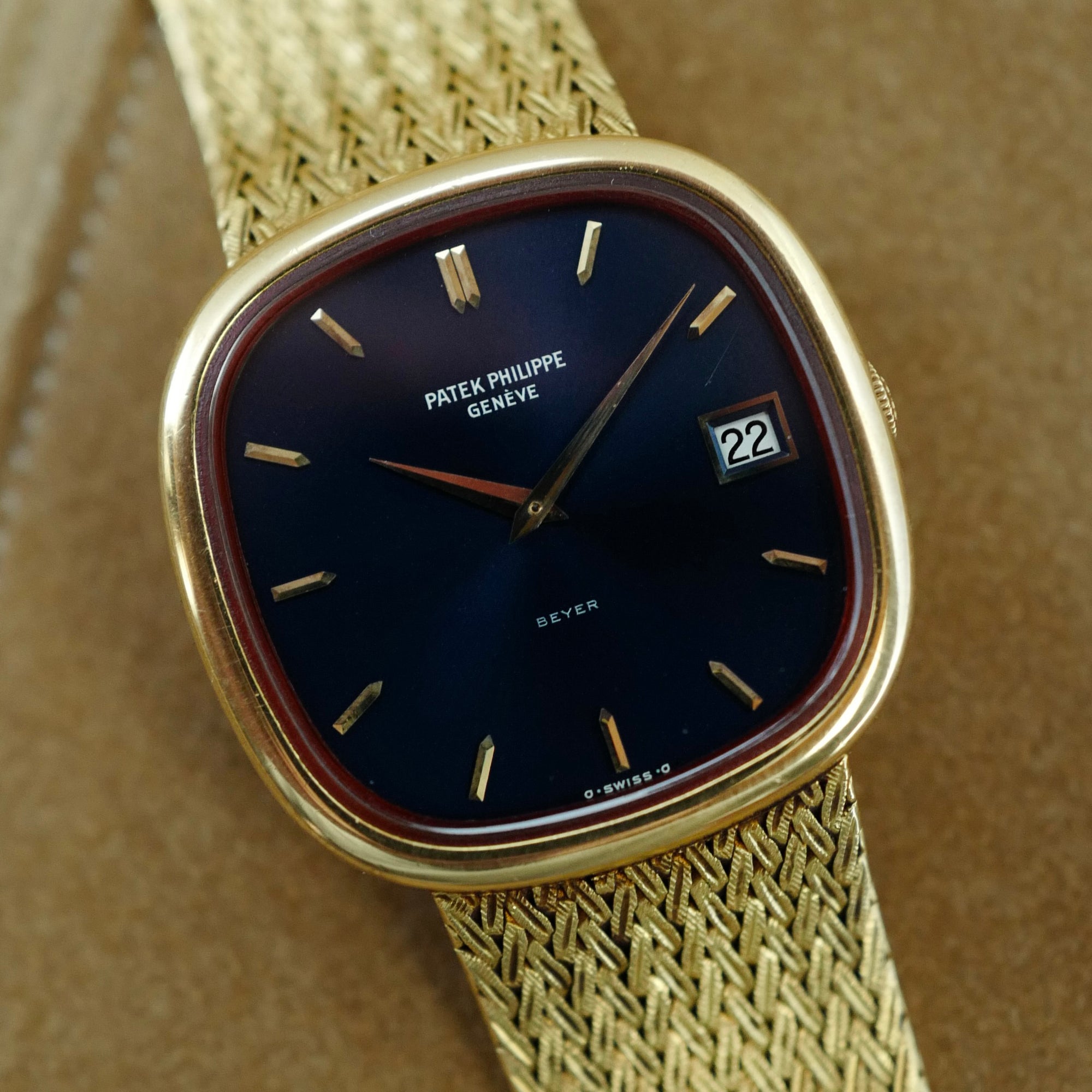 Patek Philippe Yellow Gold Golden Ellipse Watch Ref. 3604 retailed by Beyer