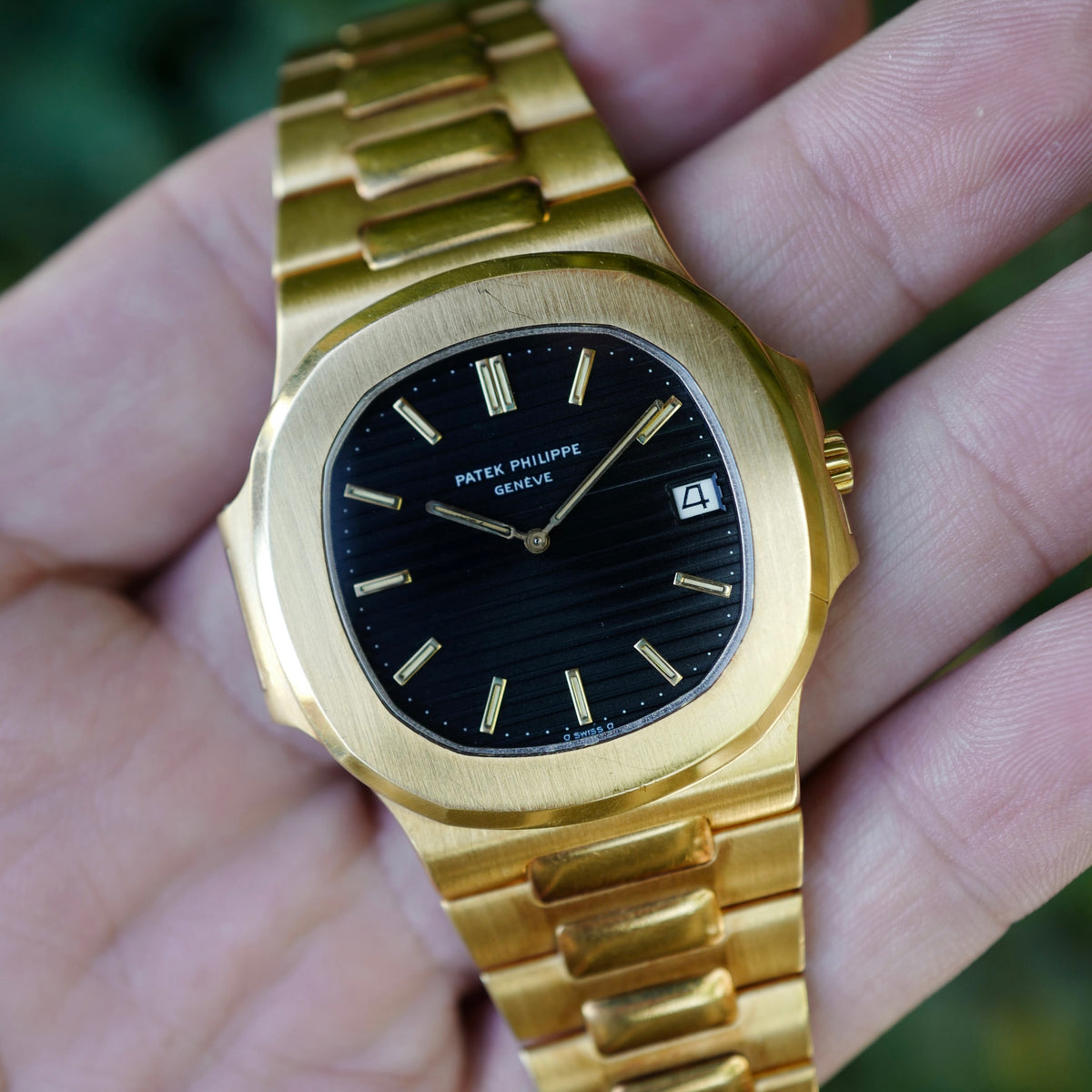 Patek Philippe Yellow Golld Nautilus Ref. 3700