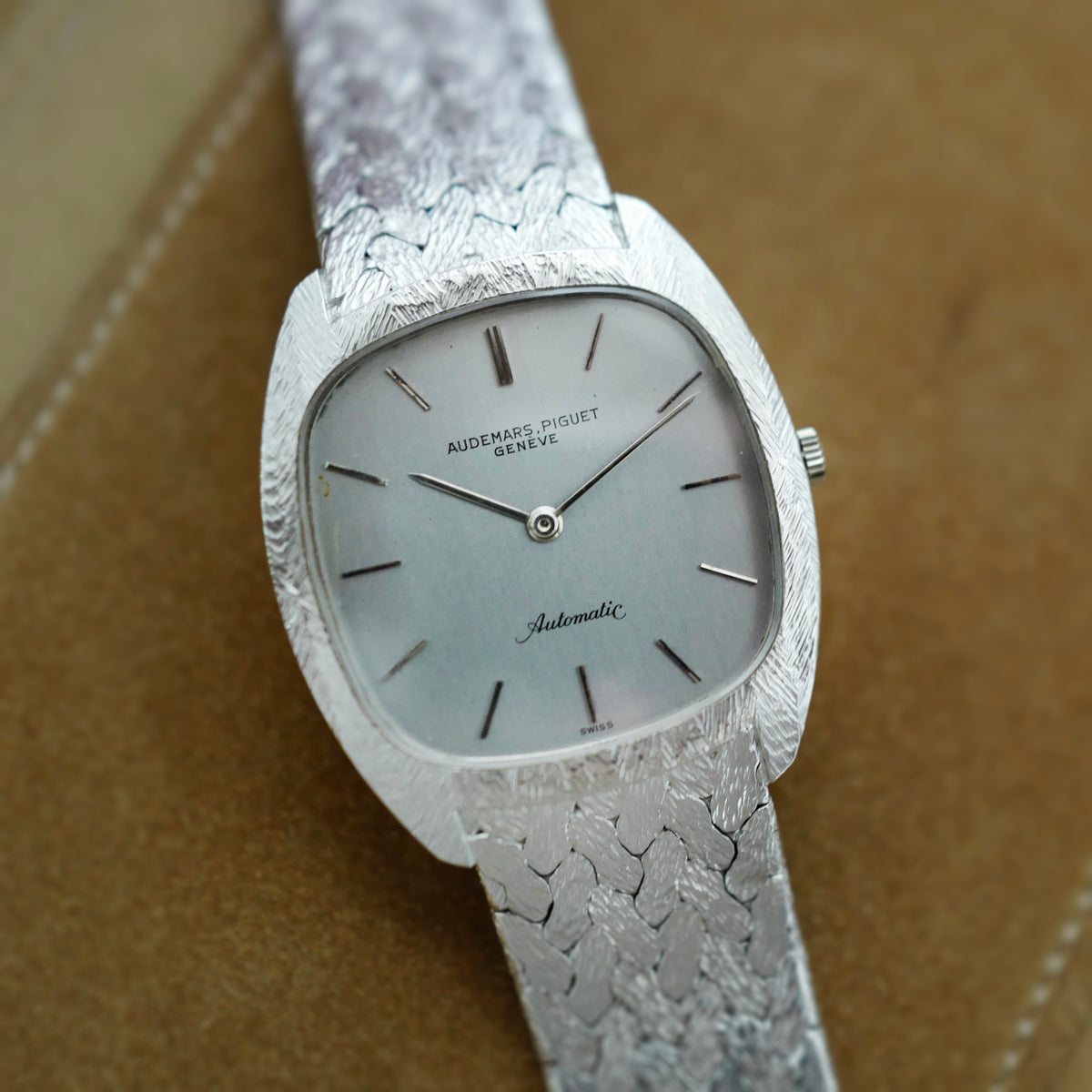 Audemars Piguet White Gold Tonneau-shaped Automatic Bracelet Watch Ref. 5279 (New Arrival)