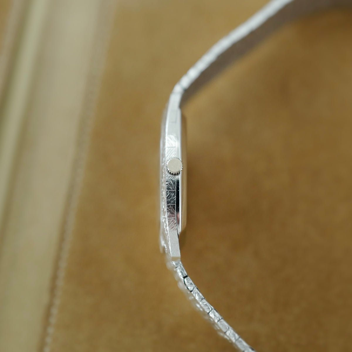 Audemars Piguet White Gold Tonneau-shaped Automatic Bracelet Watch Ref. 5279 (New Arrival)