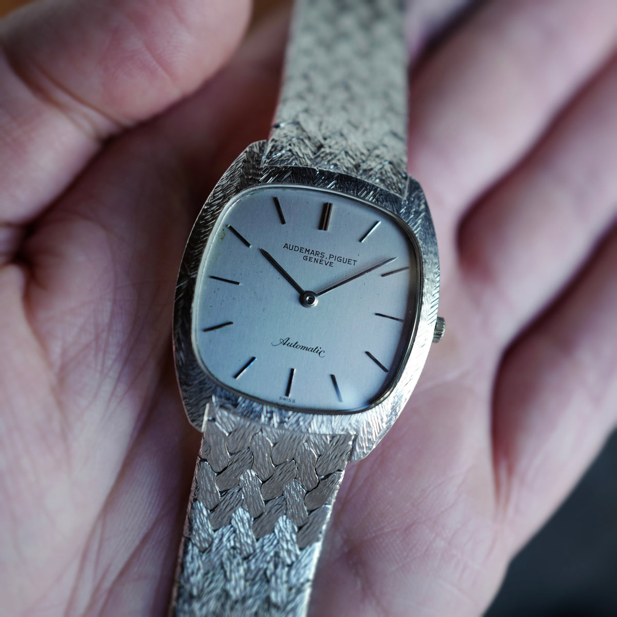 Audemars Piguet White Gold Tonneau-shaped Automatic Bracelet Watch Ref. 5279 (New Arrival)