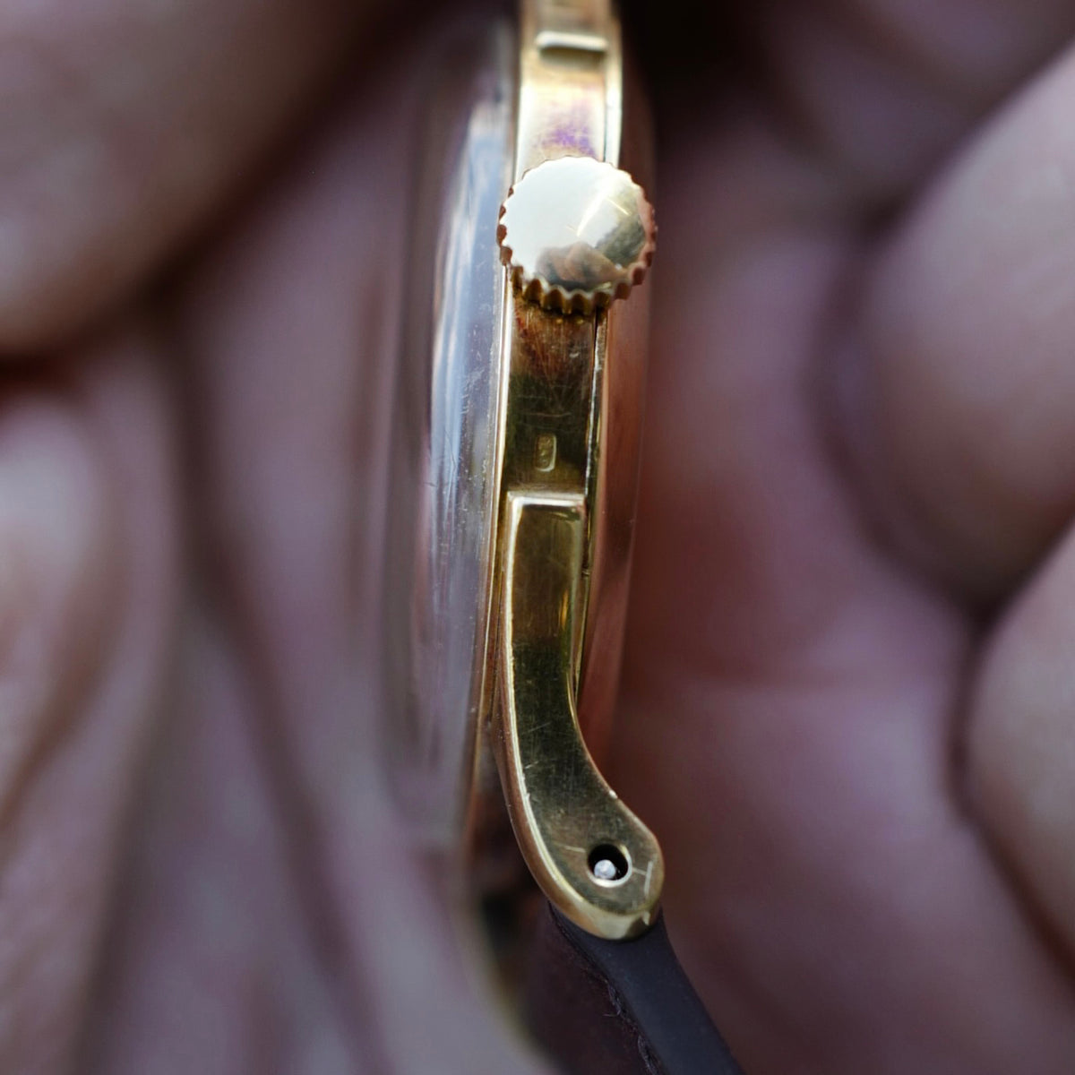 Patek Philippe Yellow Gold Calatrava Ref. 1589 with Dore Dial and Portuguese Hallmarks (New Arrival)