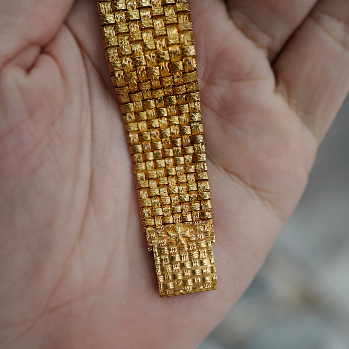 Vacheron Constantin Yellow Gold Opal Dial Bracelet Watch Ref. 33030