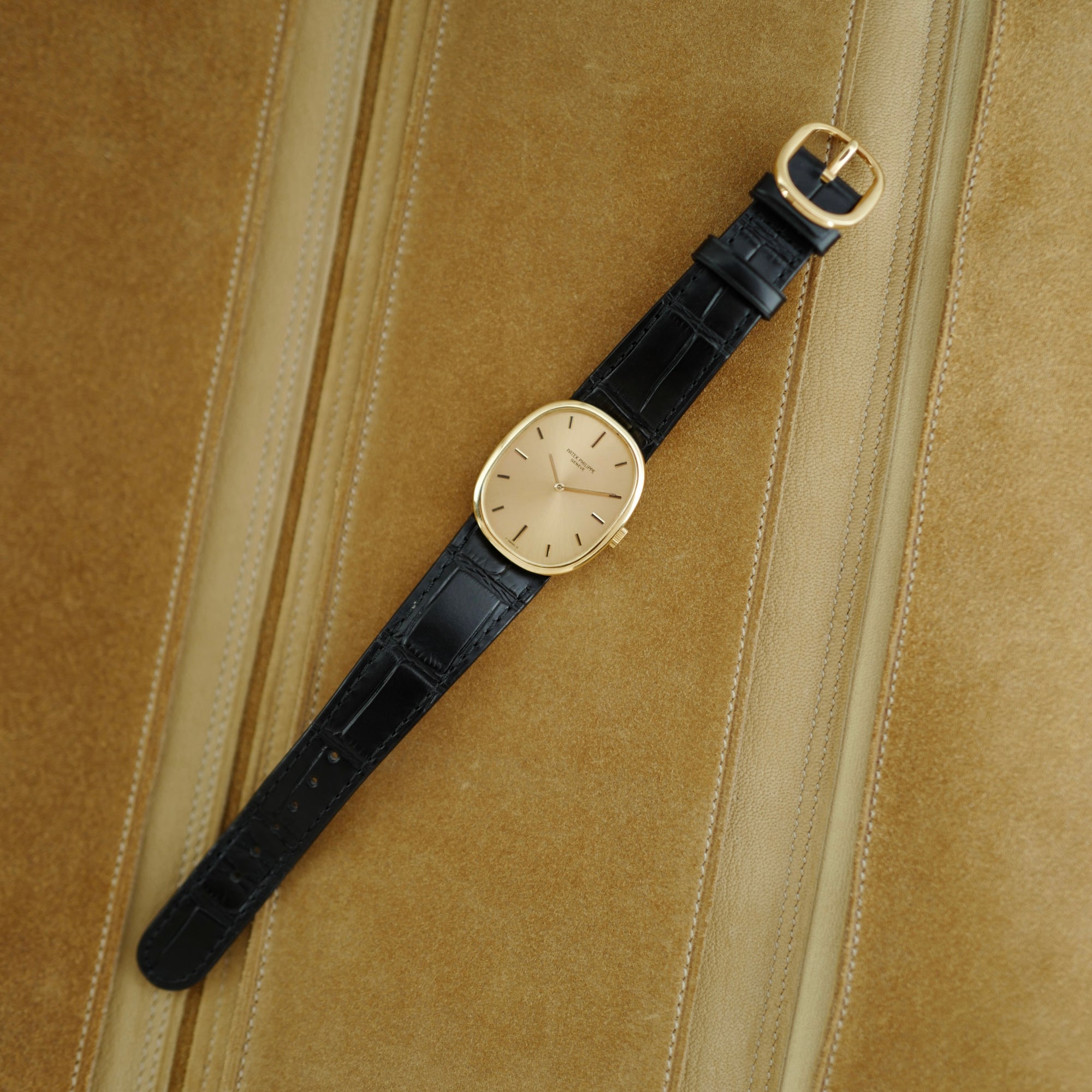 Patek Philippe - Patek Philippe Yellow Gold Ellipse Ref. 3848 (New Arrival) - The Keystone Watches