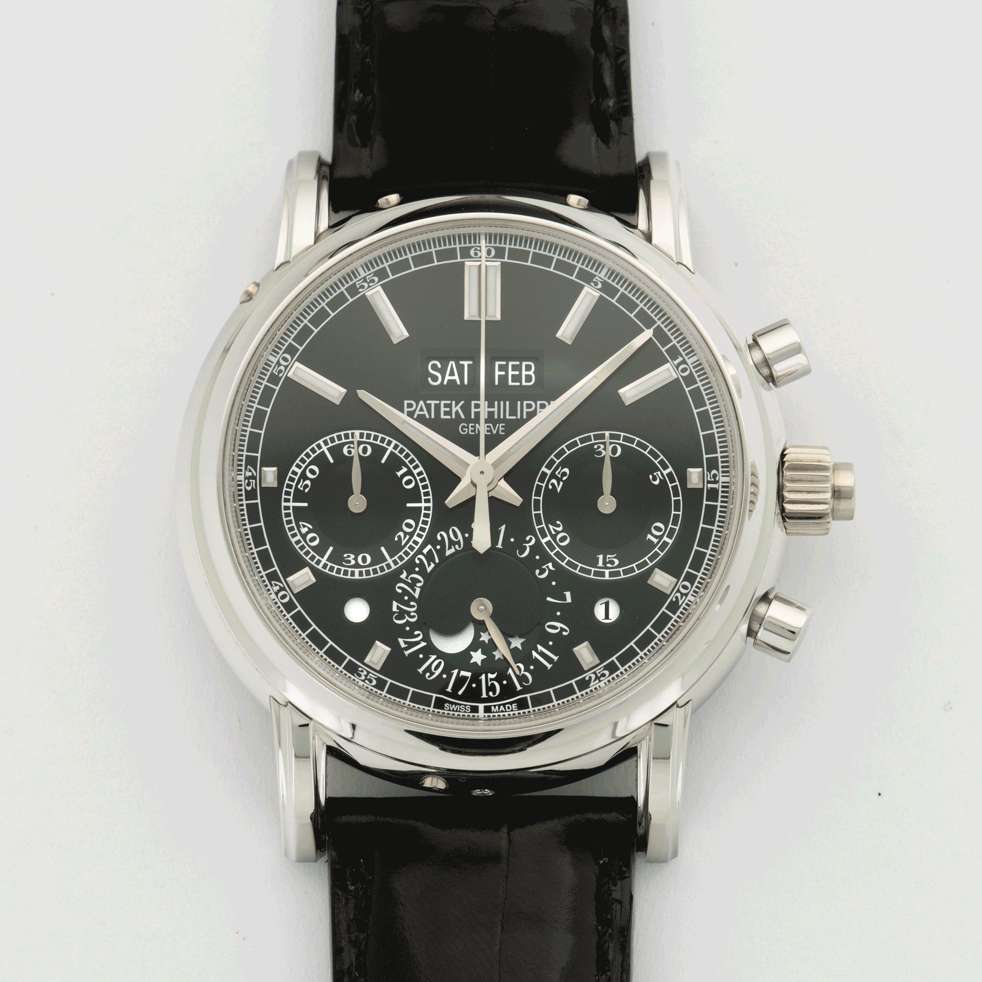 Patek Philippe - Patek Philippe Platinum Perpetual Split Seconds Chrono Watch Ref. 5204 - The Keystone Watches