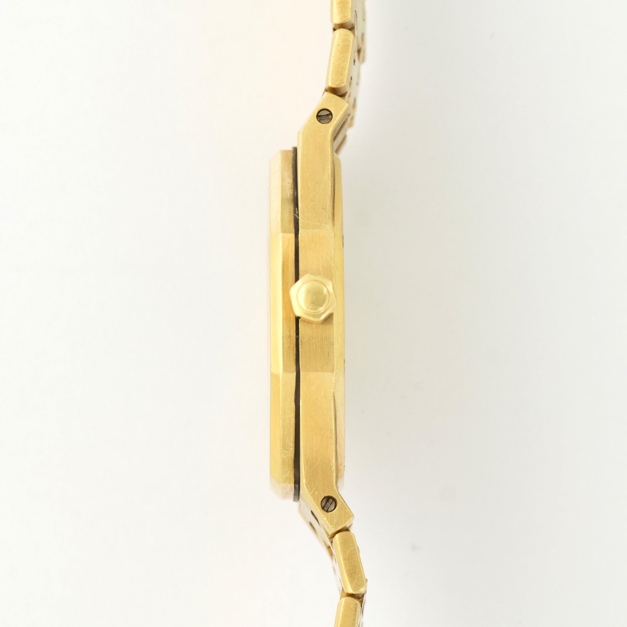 Audemars Piguet - Audemars Piguet Yellow Gold Royal Oak Watch Ref. 14790 - The Keystone Watches